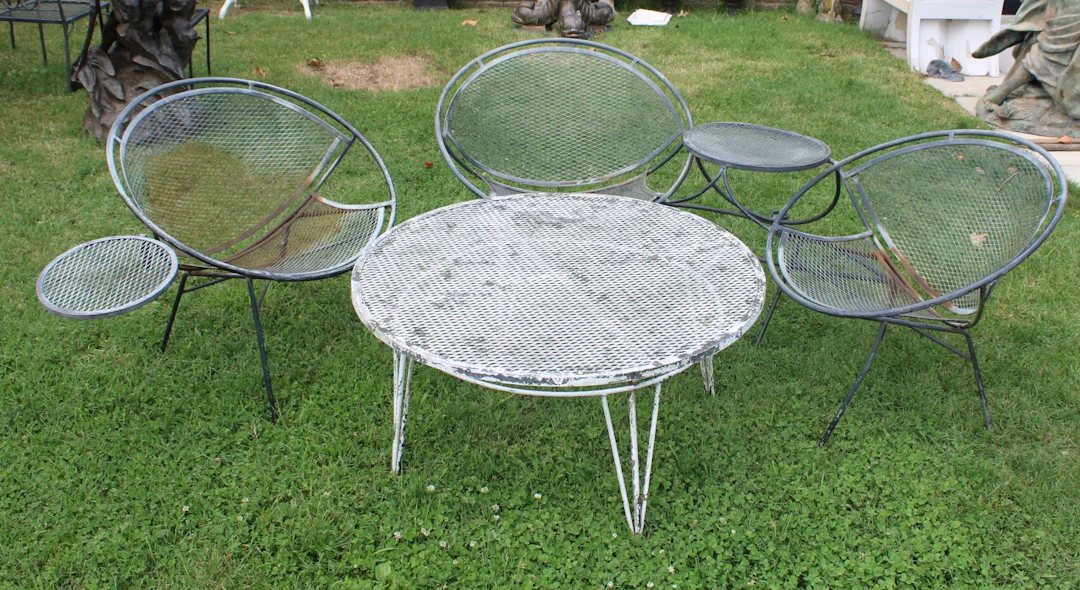 MAURIZIO TEMPESTINI. Salterini Table, Chair &