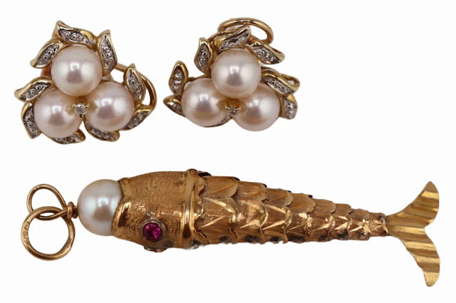 JEWELRY. Gold and Pearl Jewelry Grouping.