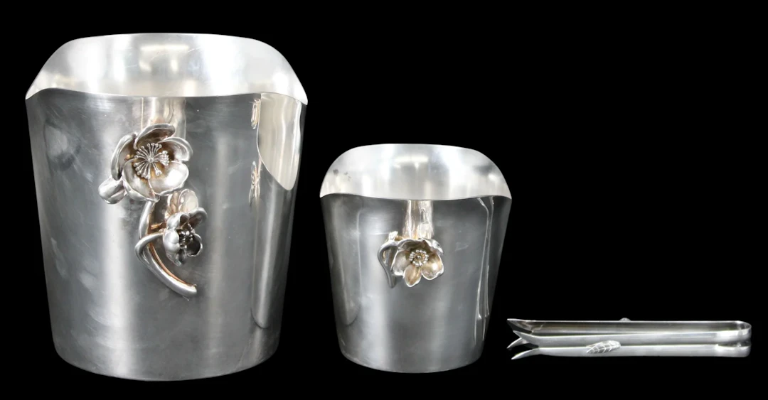 (3) Christofle Silverplate Anemone-Belle Objects.
