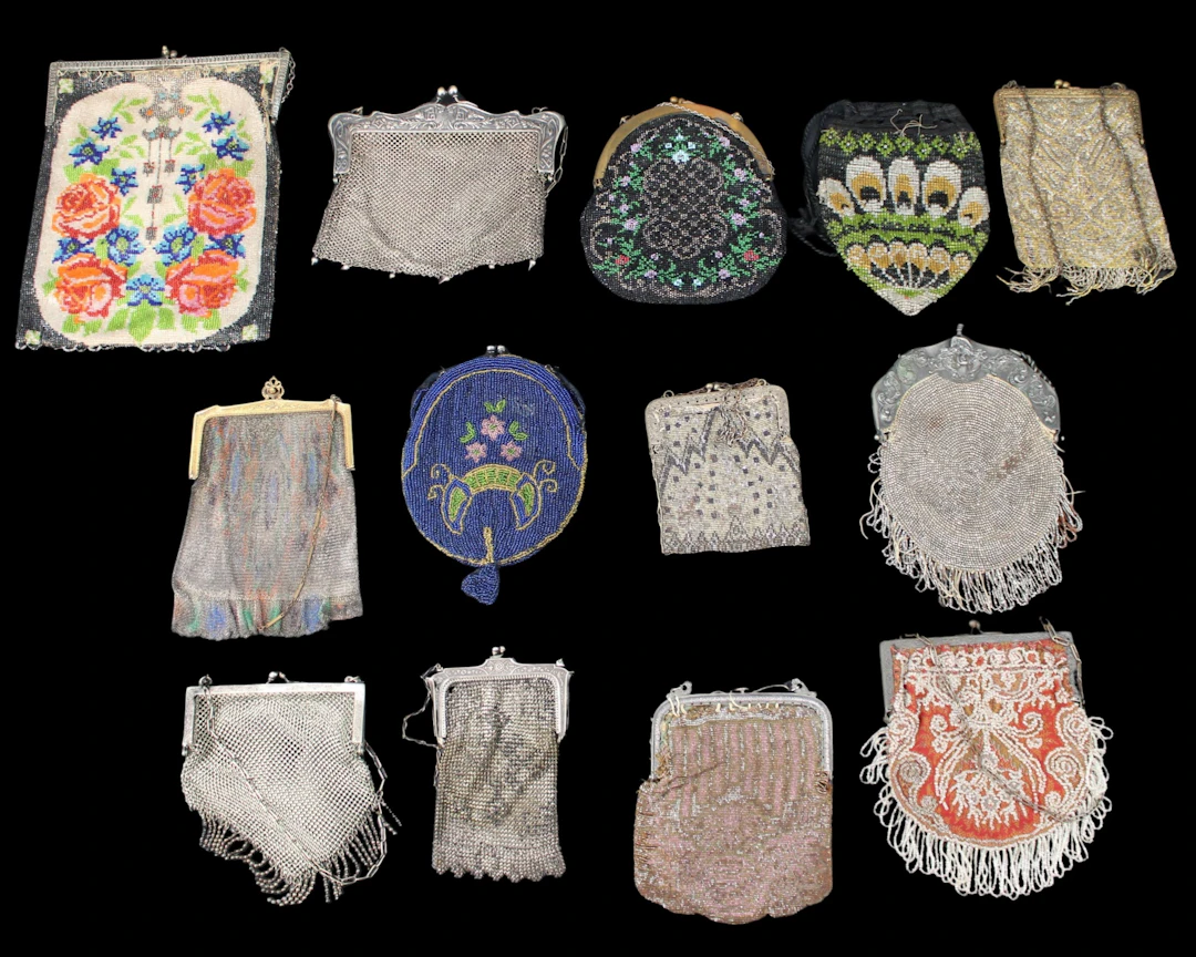 Group of (13) Vintage/Antique Minaudieres.