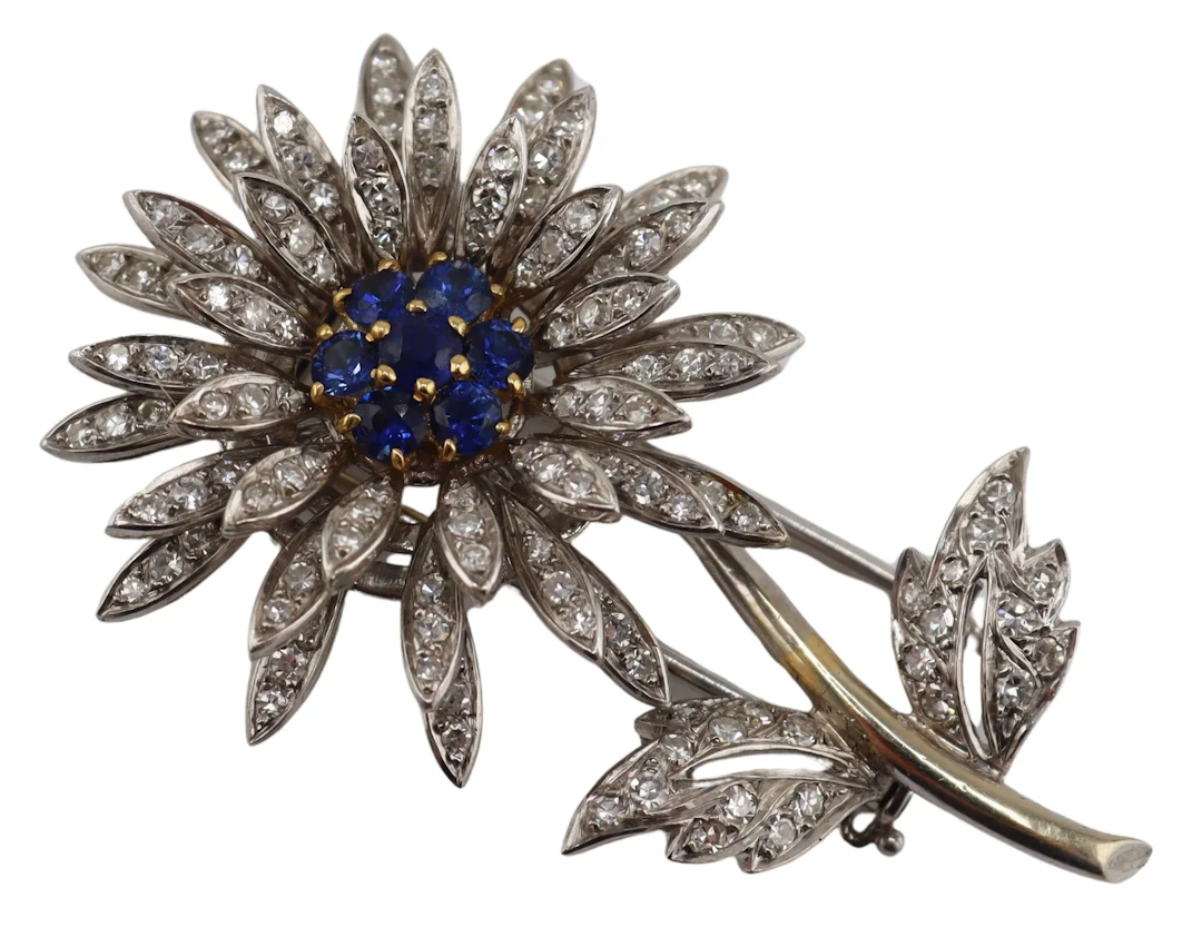 JEWELRY. 18kt Gold Diamond and Sapphire Brooch.