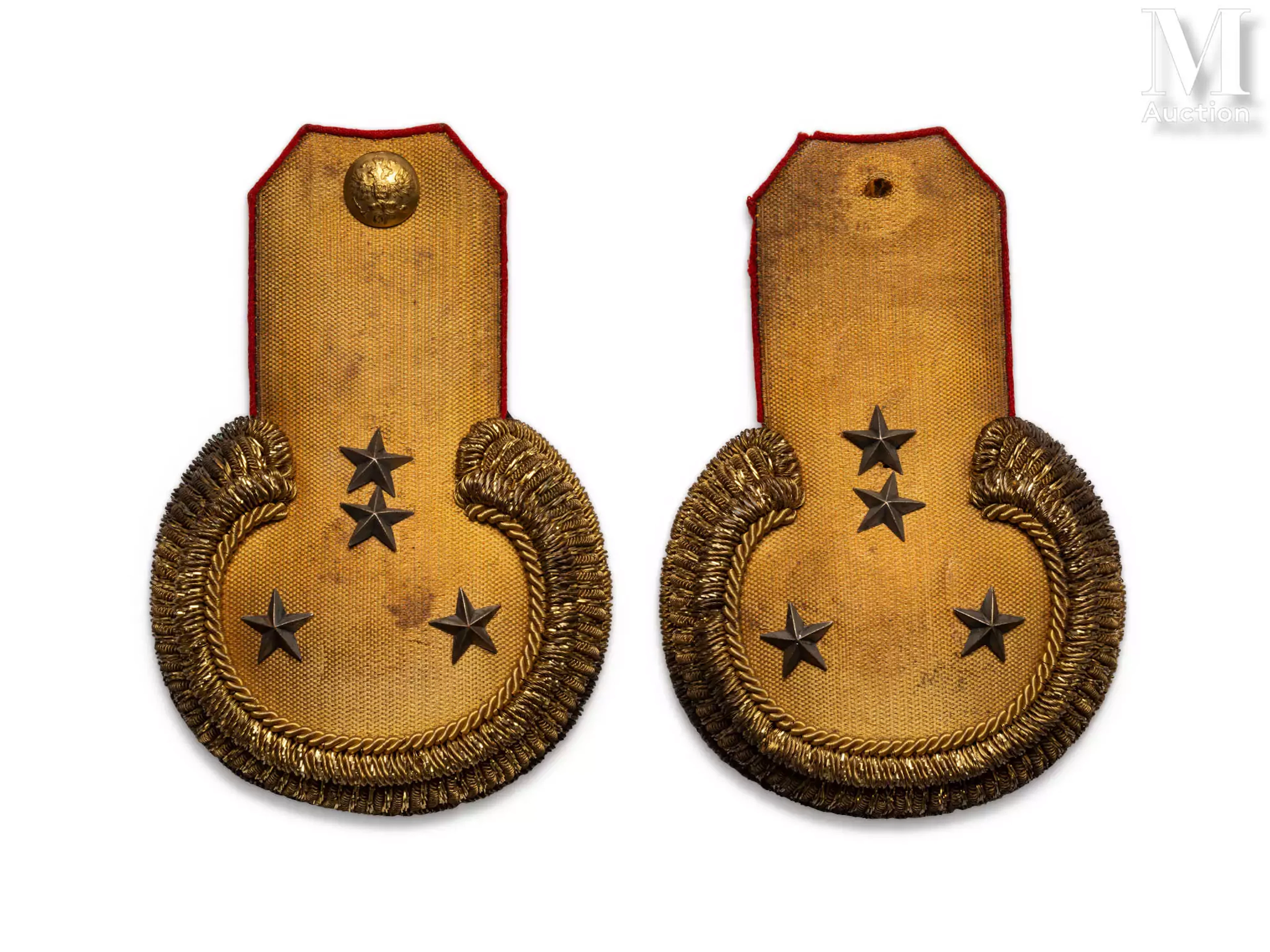 Paire d’épaulettes d’officier subalternes de troupes à pied et cuirassiers