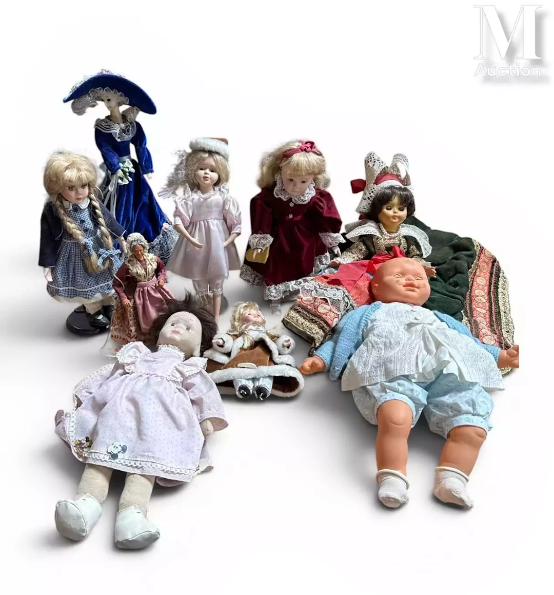 MANNETTE à thématique poupées