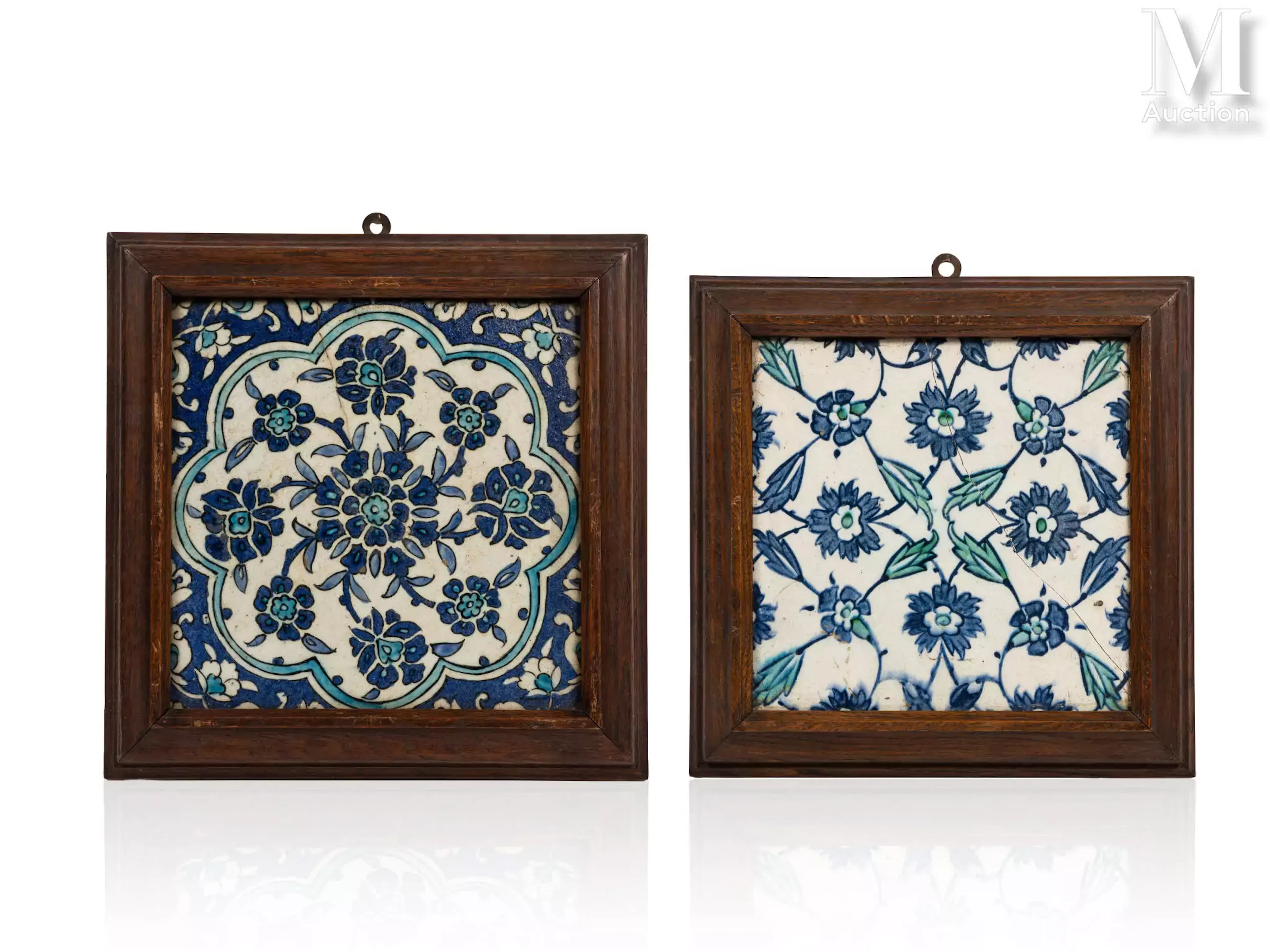 Deux carreaux ottomans à décor floral Empire ottoman, Damas et Iznik