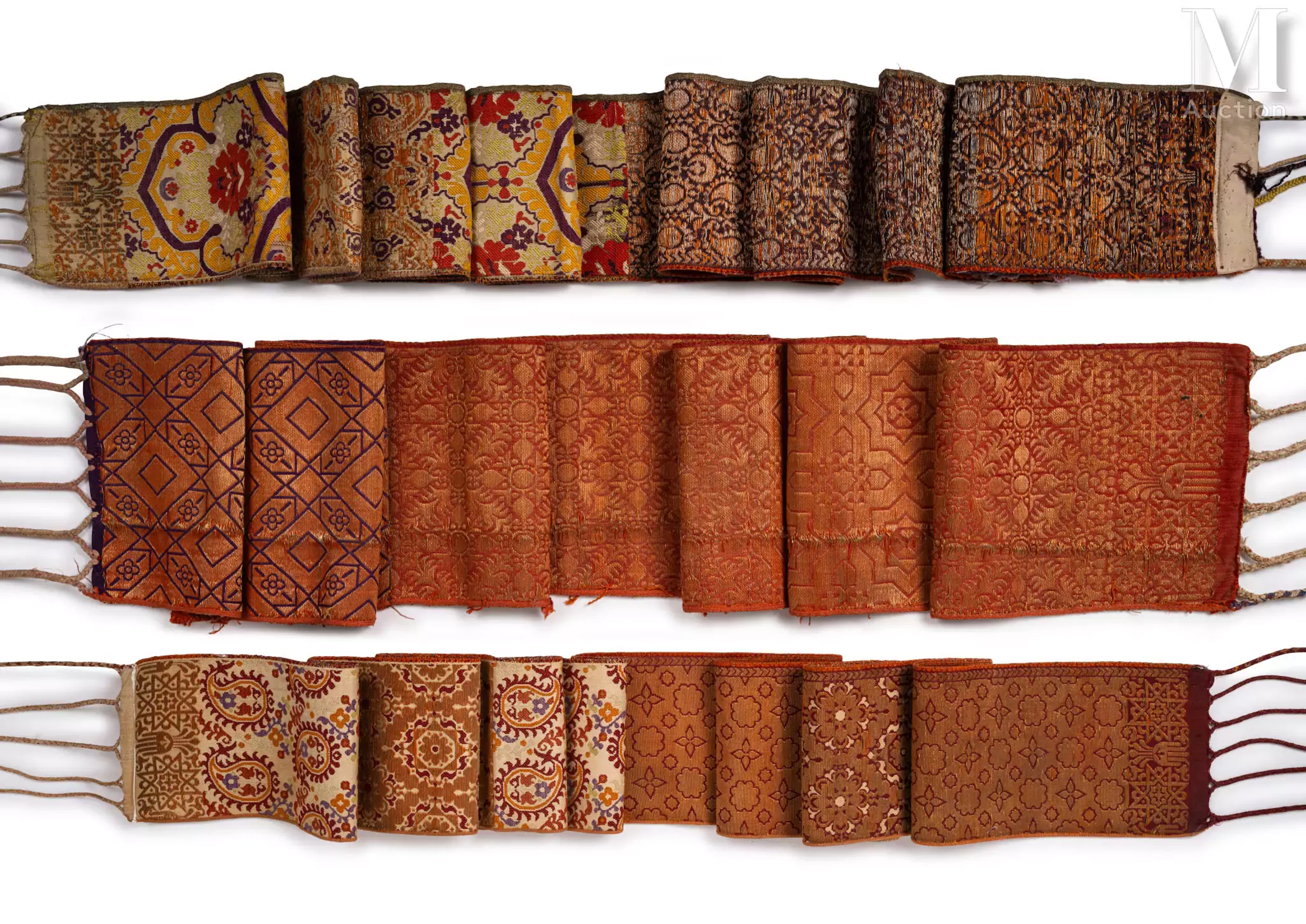 Trois demi-ceintures de mariage (hezam) Maroc, XIXe siècle