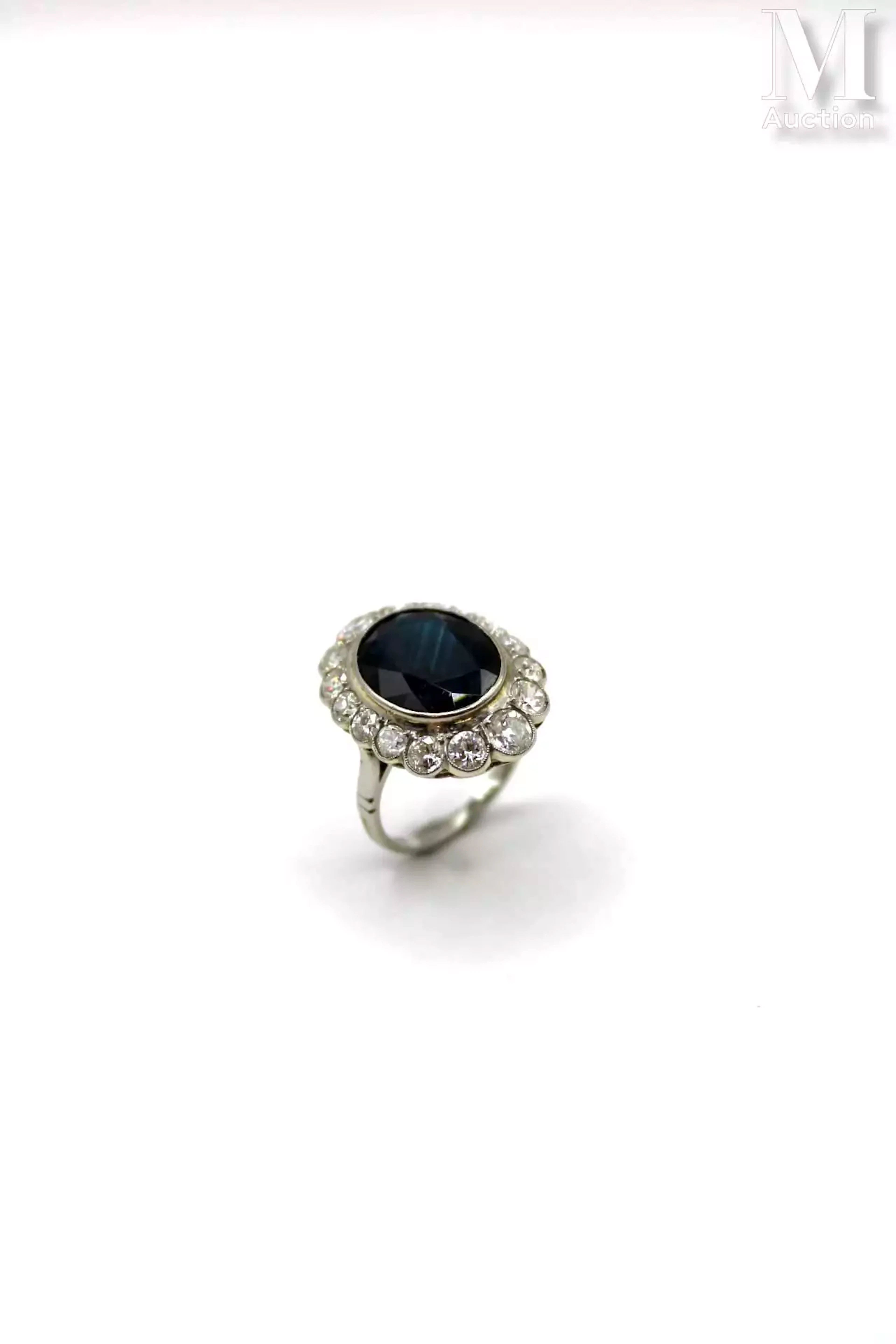 Bague marguerite saphir