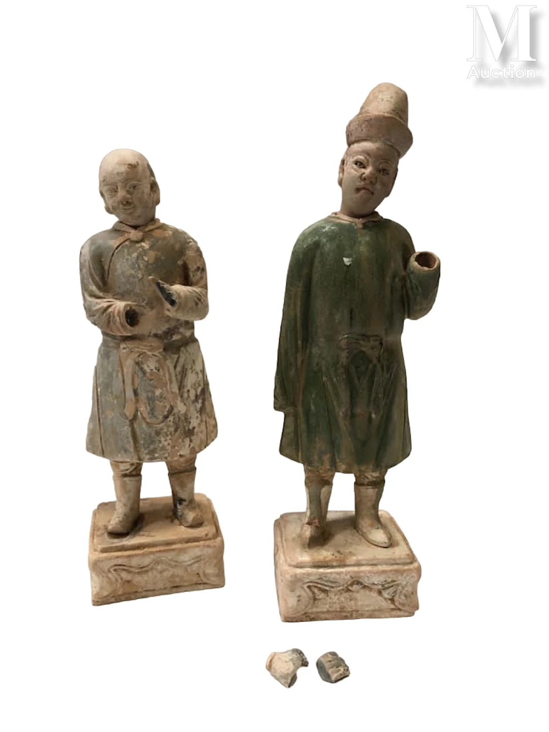 CHINE, Dynastie Ming Deux statuettes "Mingqi"