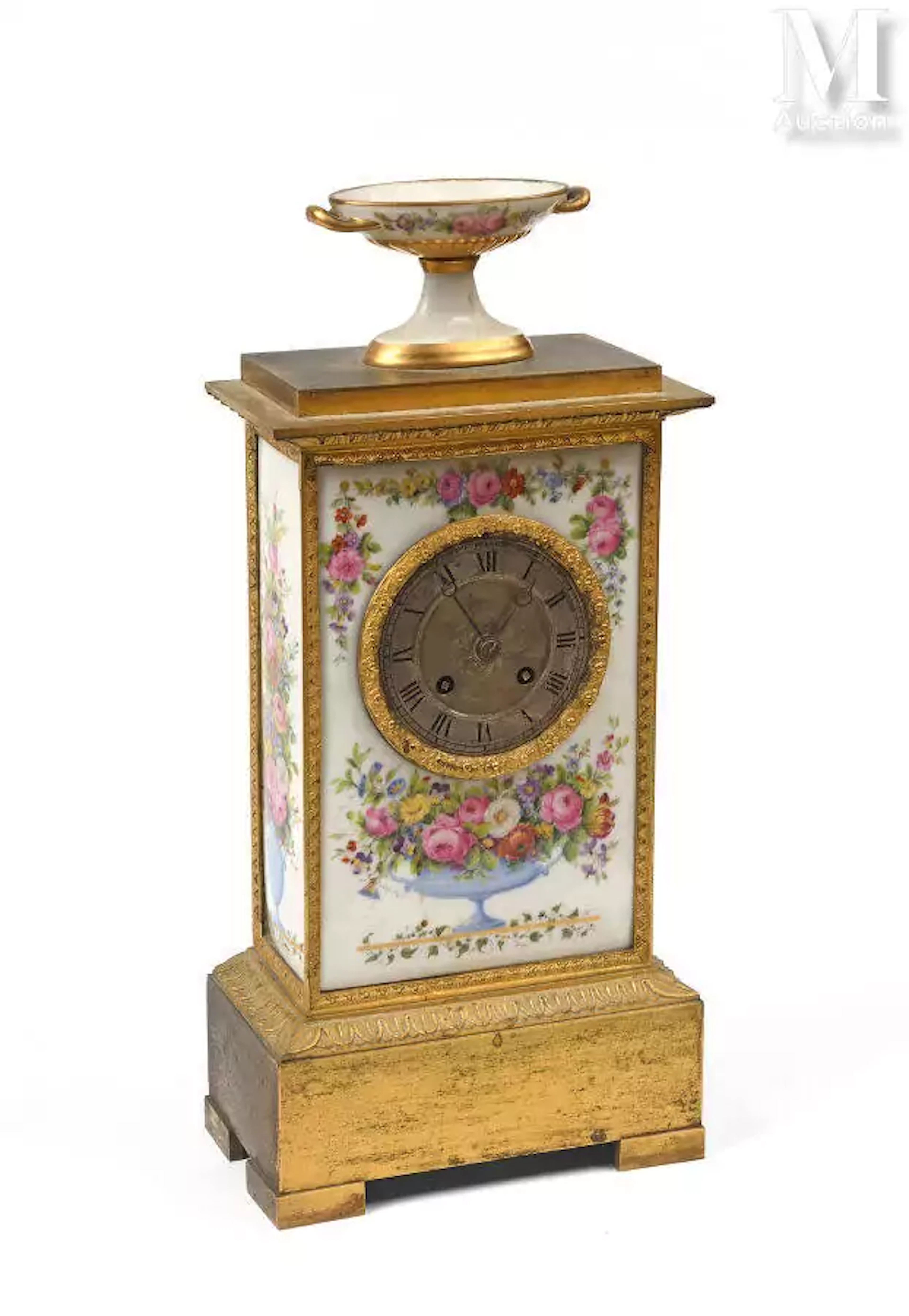 PENDULE BORNE
