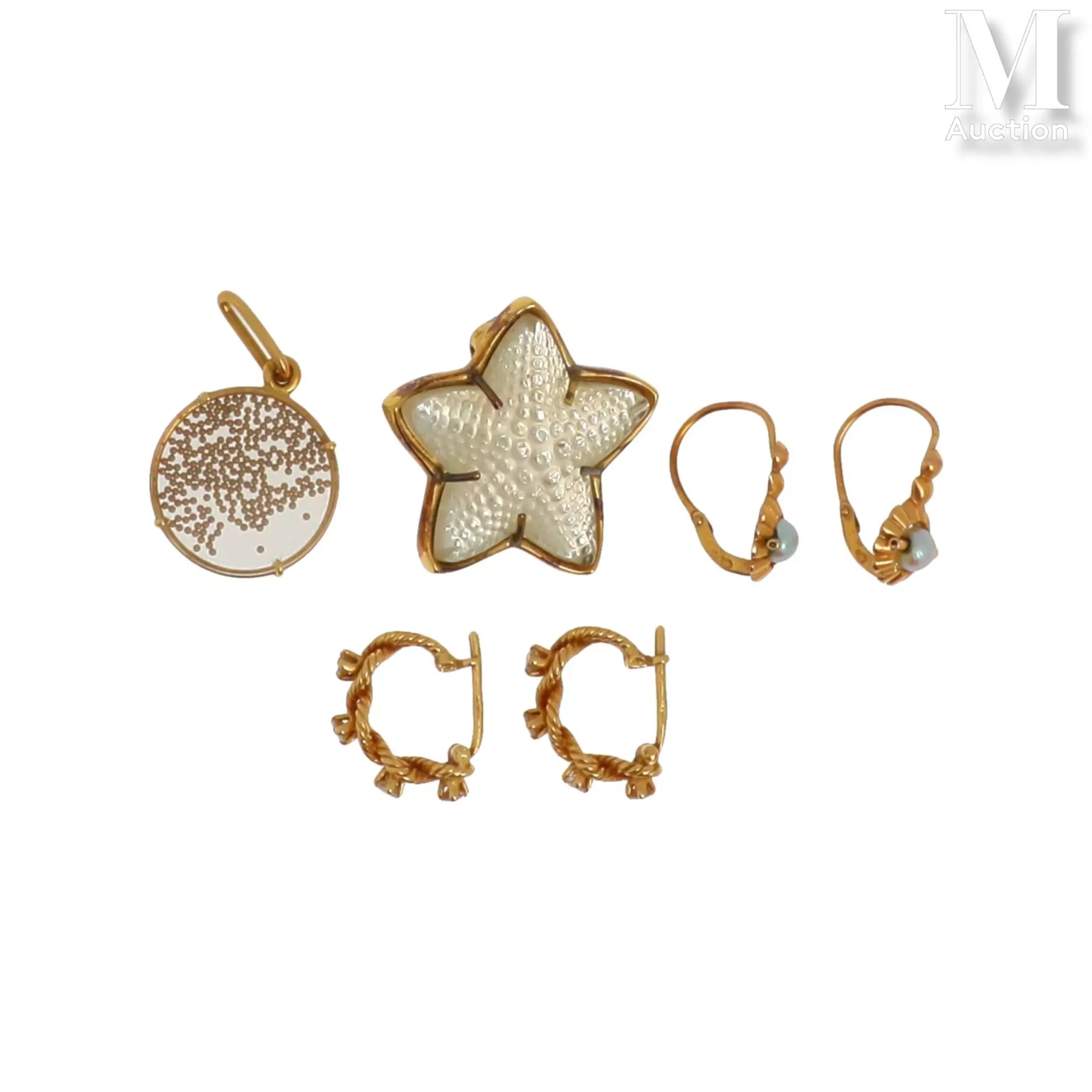 Lot de bijoux