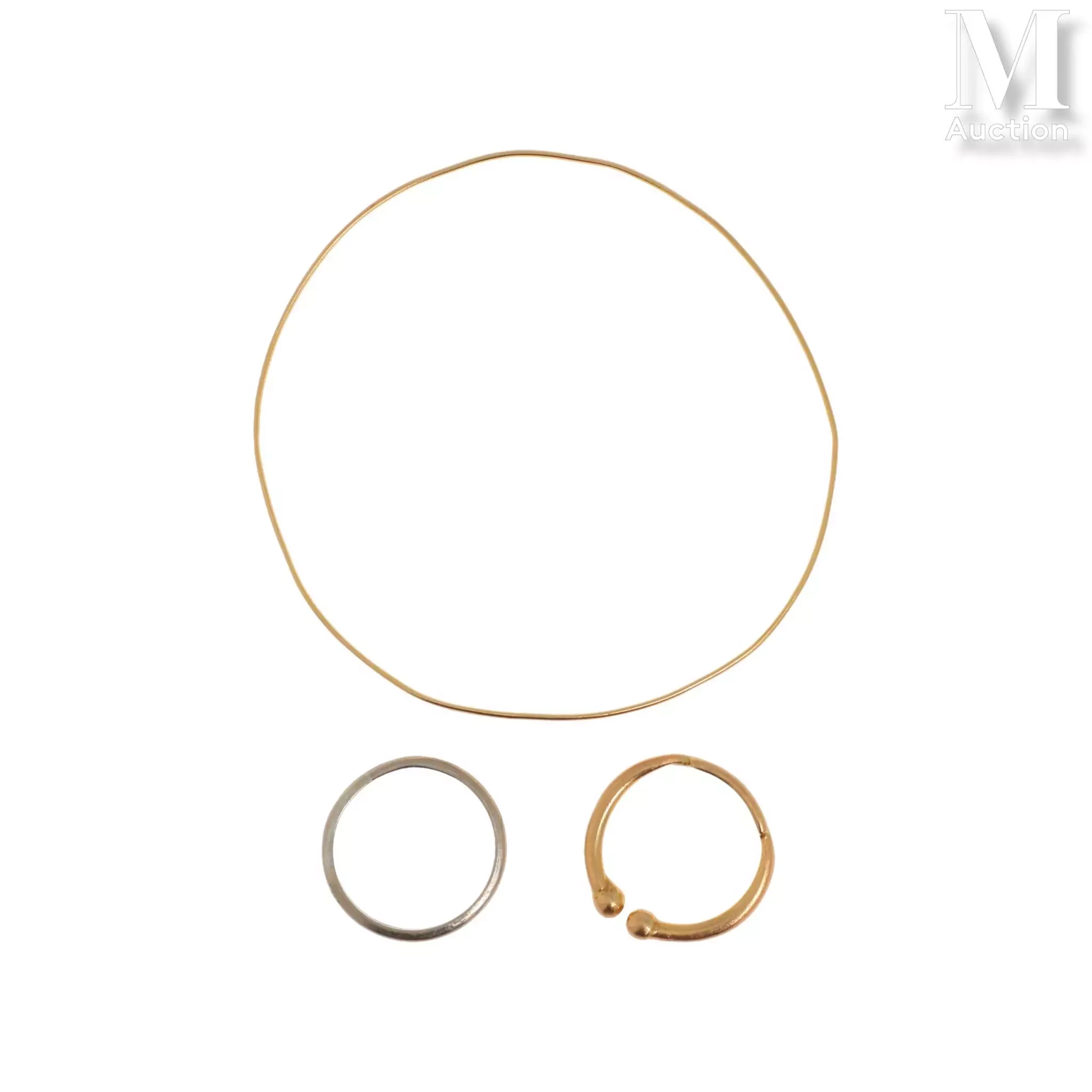 Lot de bijoux