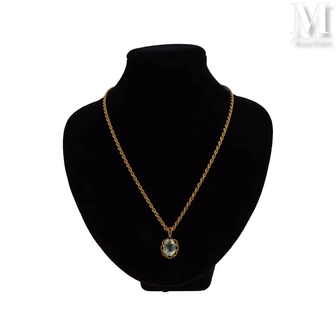 Collier