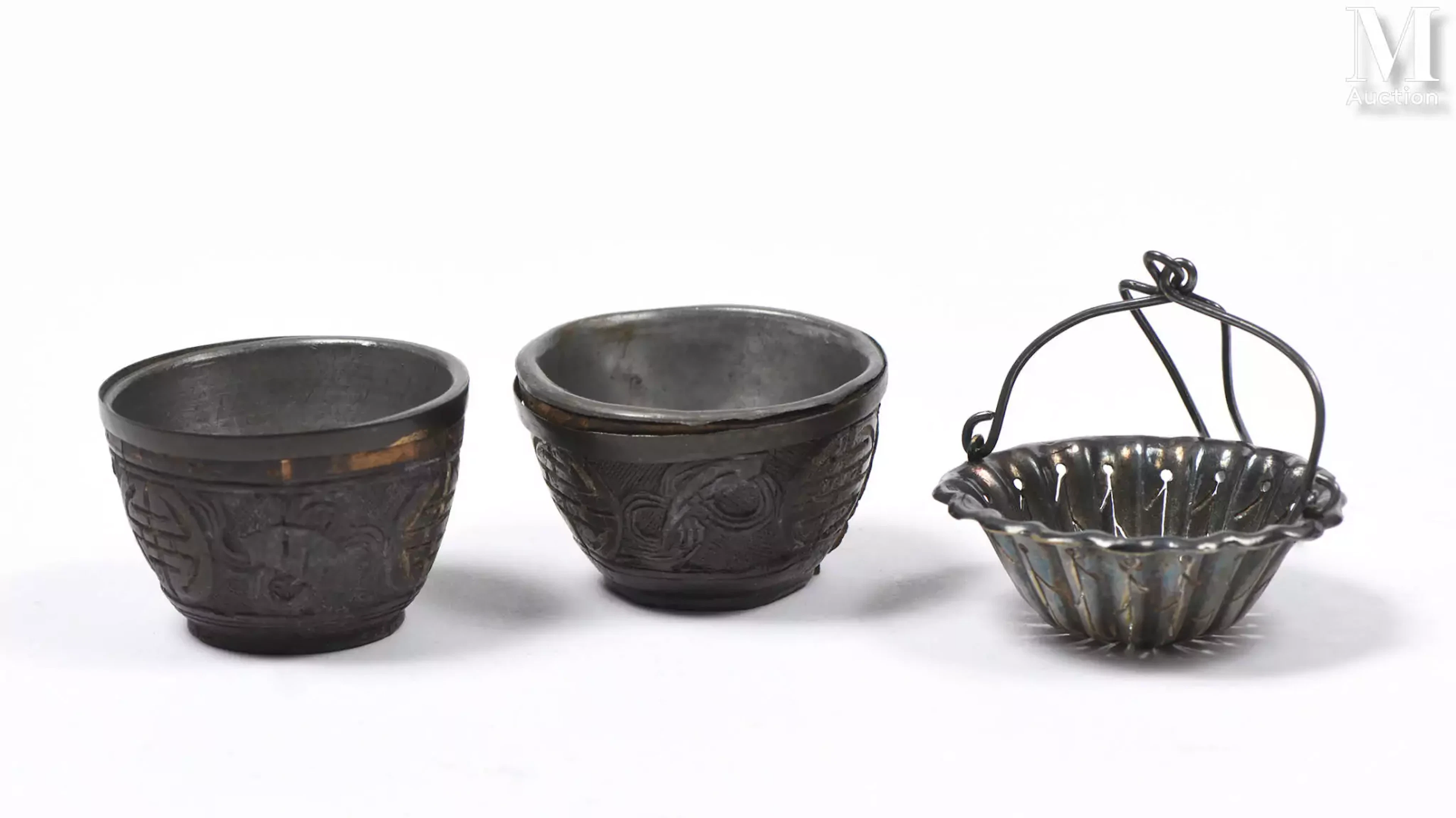 CHINE, XIXe siècle Ensemble comprenant