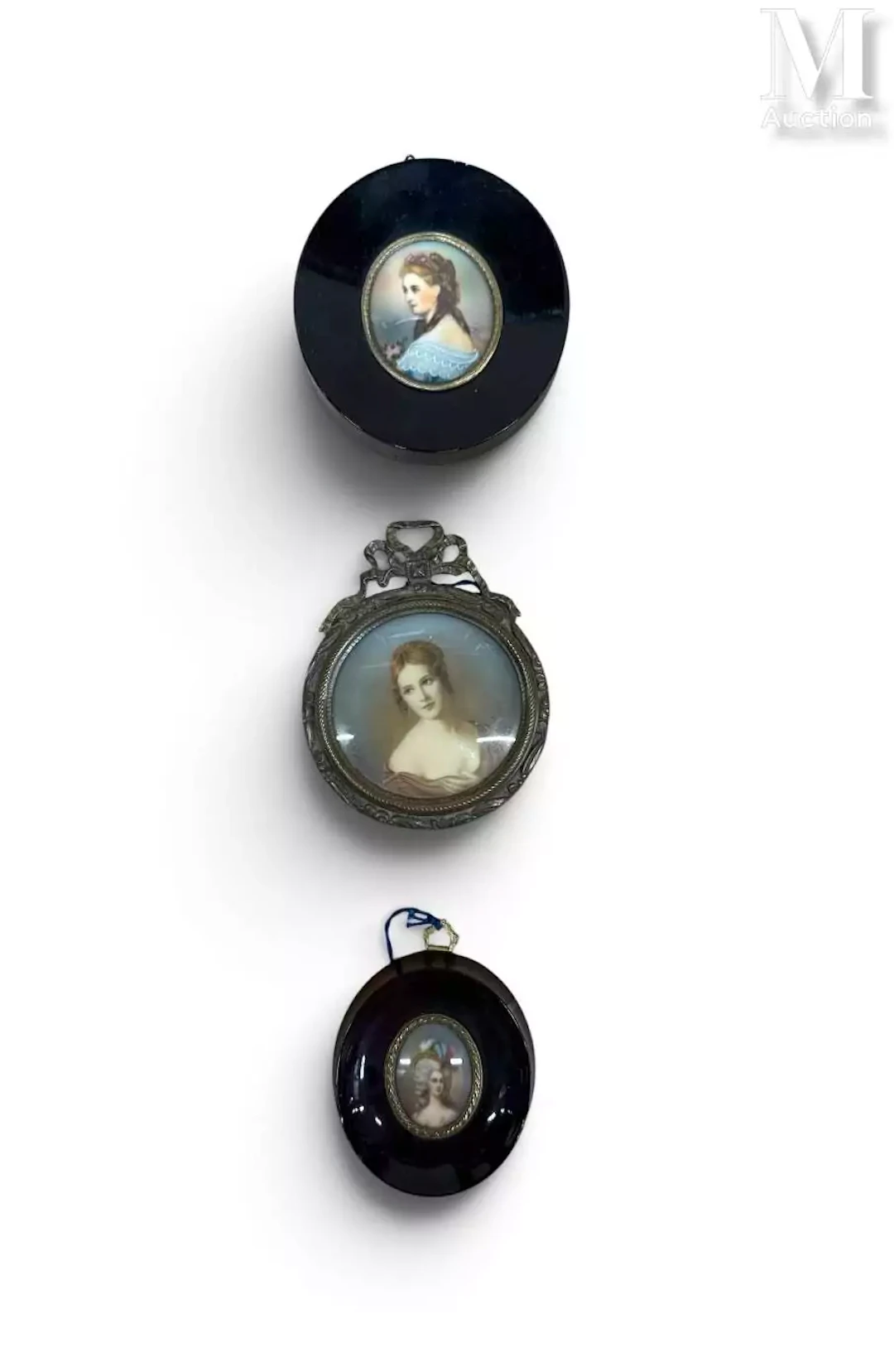 TROIS MINIATURES