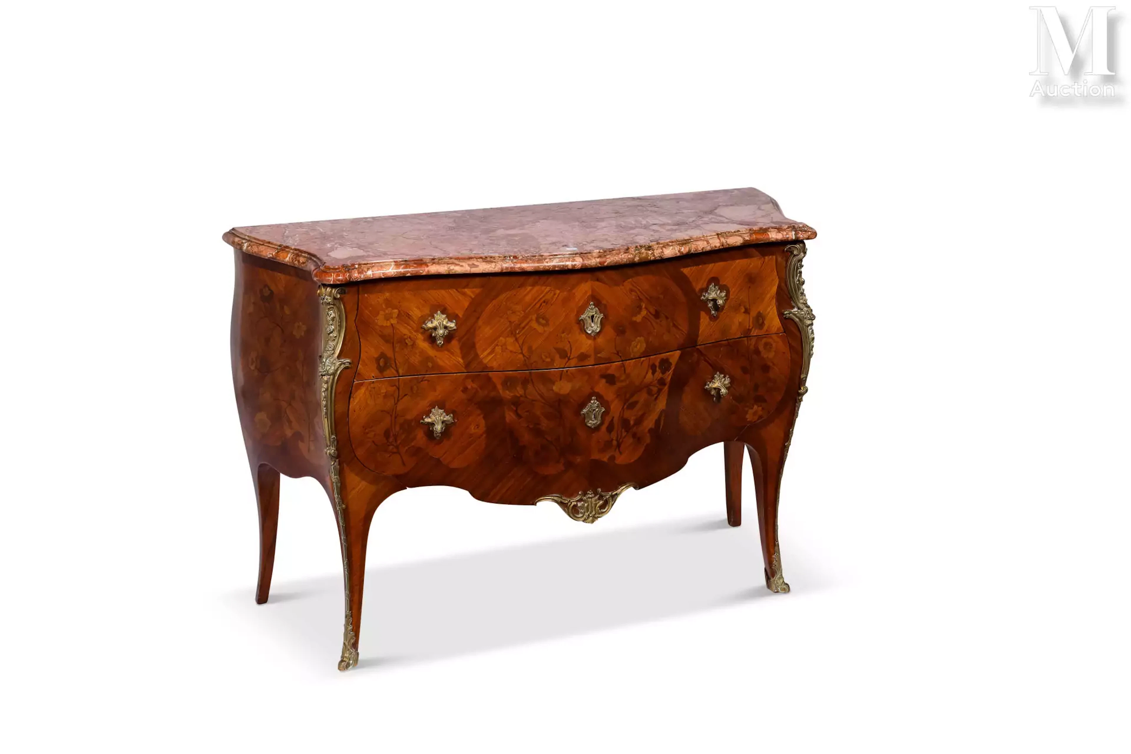 Commode de style Louis XV