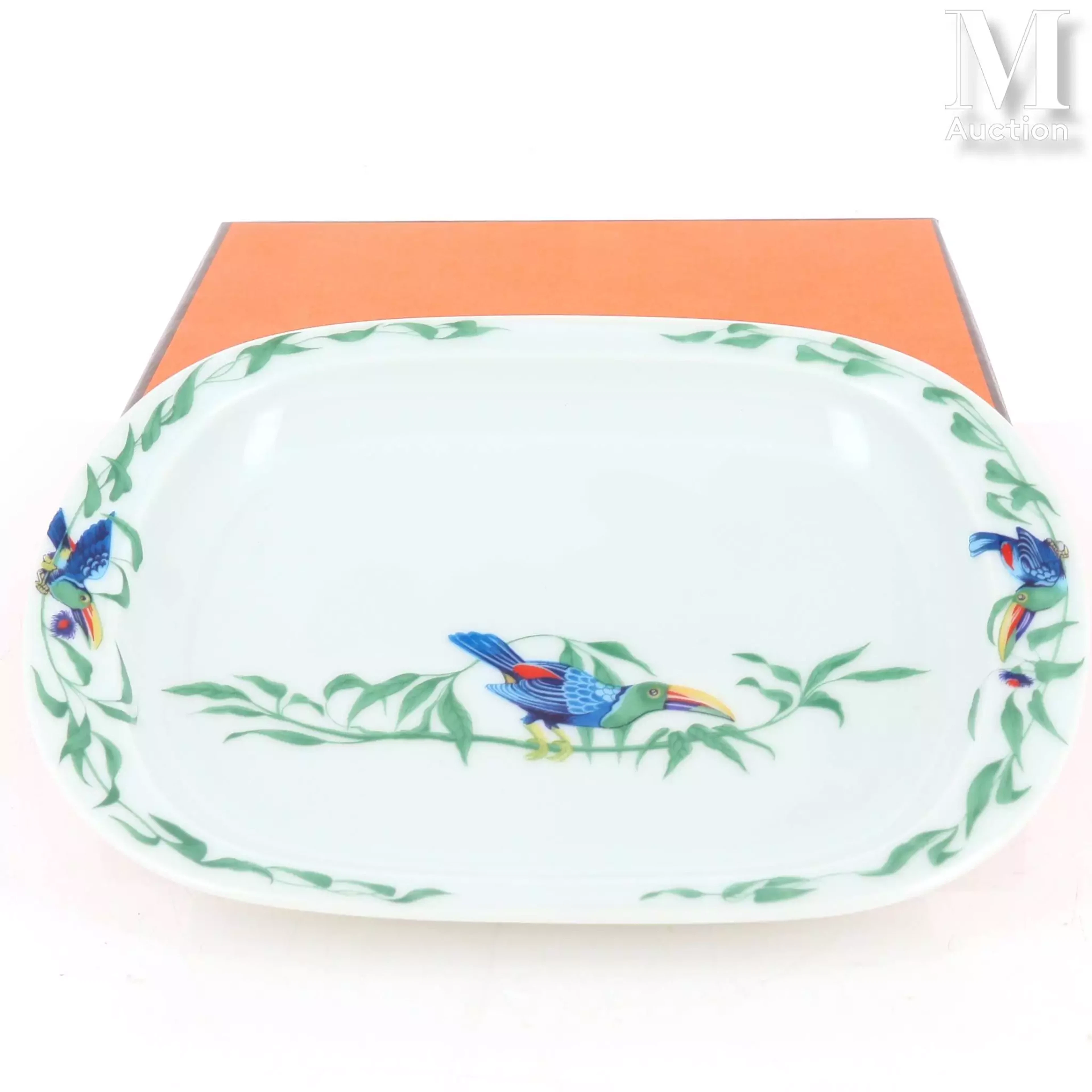 HERMÈS et Manufacture de porcelaine de LIMOGES "Toucans"