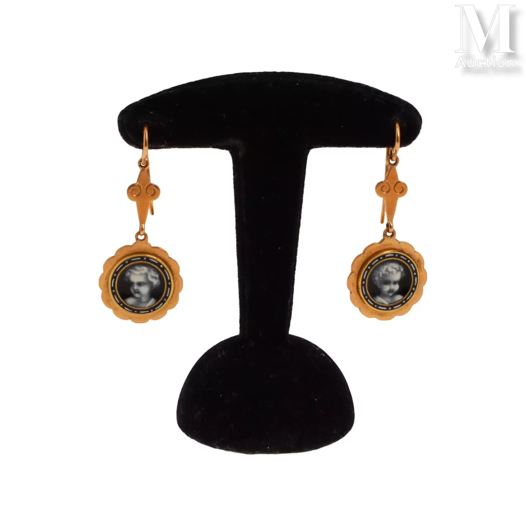 Pendants d'oreilles
