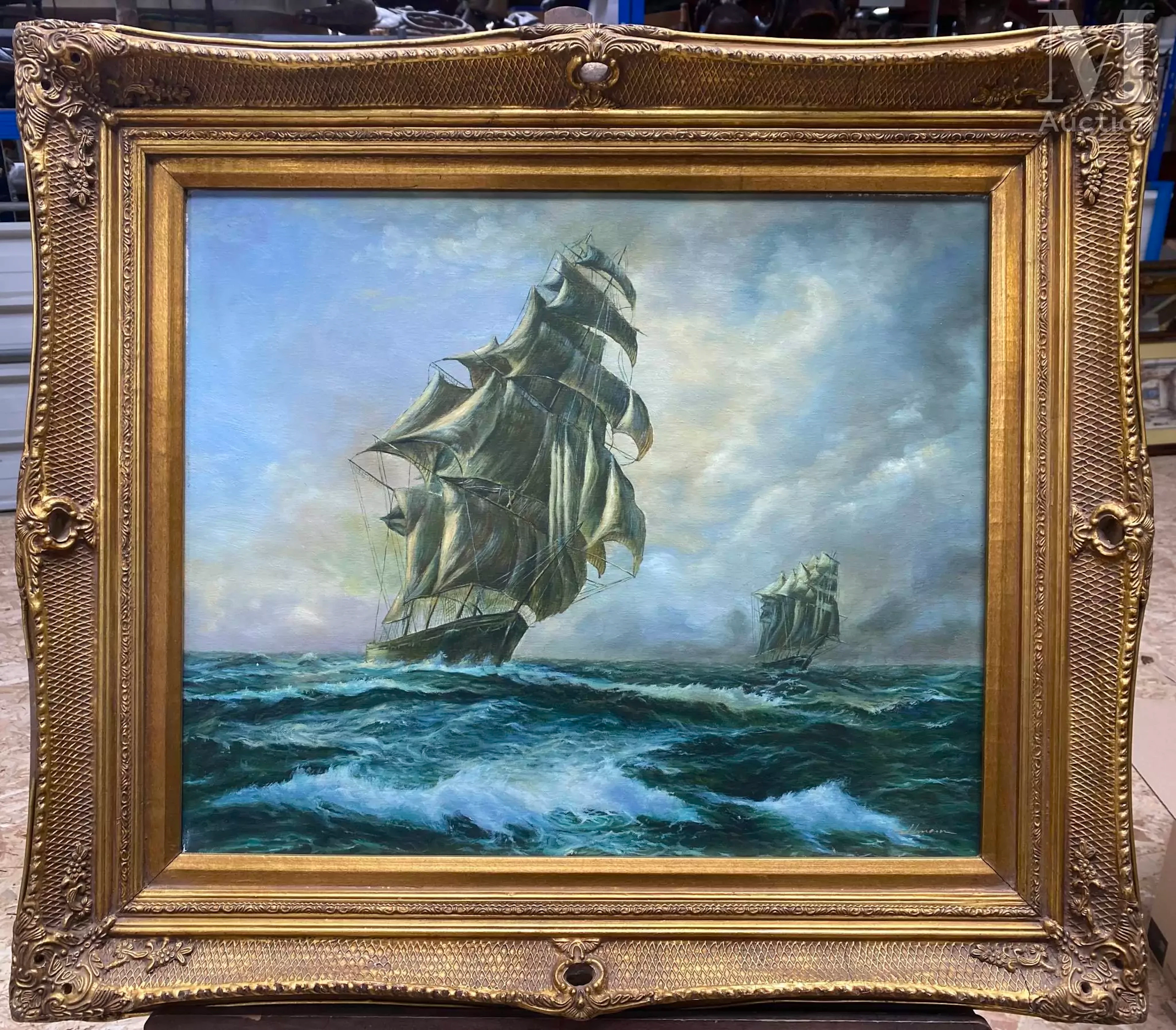 École MODERNE Deux voiliers dans la mer agitée