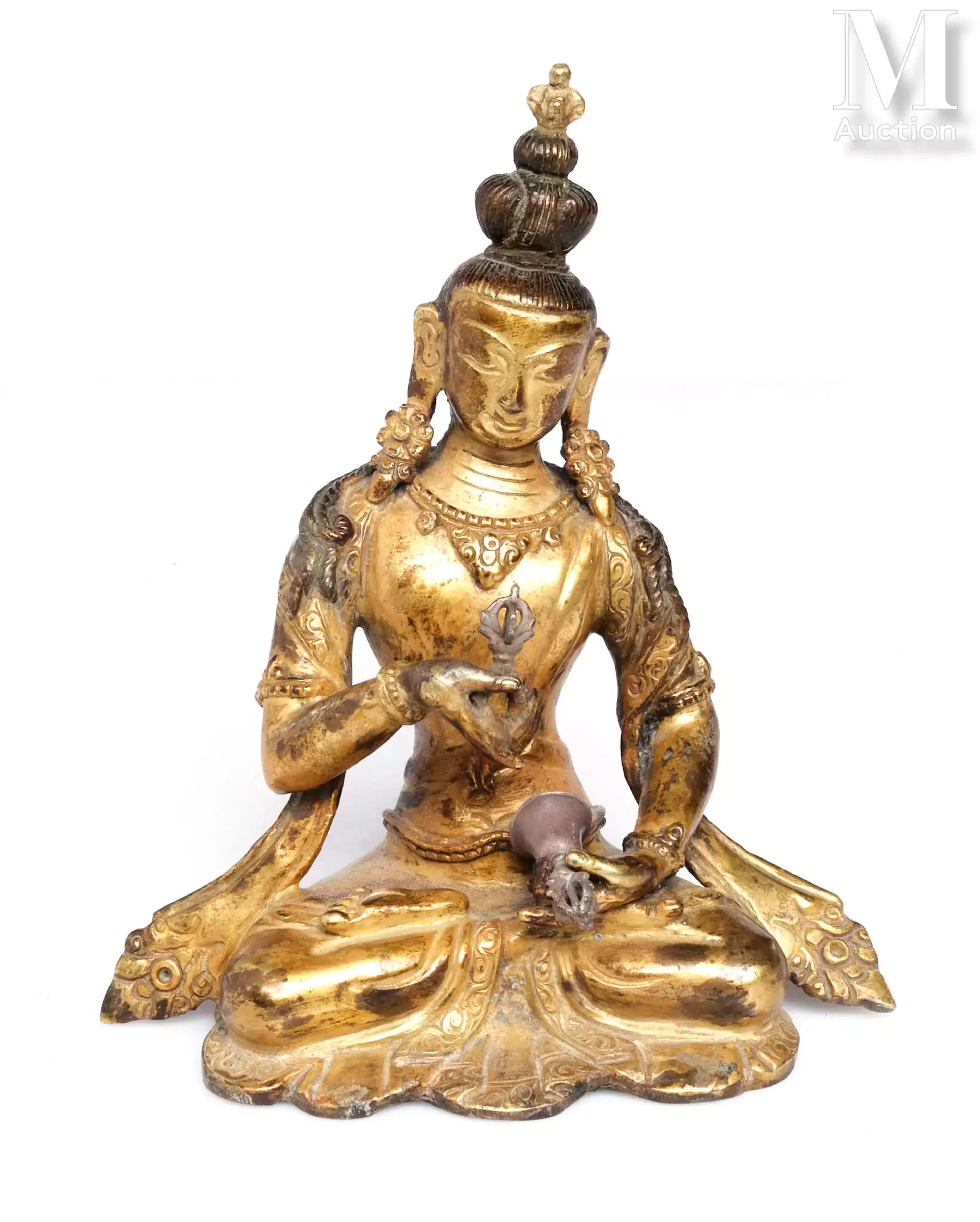 CHINE, XXe siècle Sujet en bronze doré