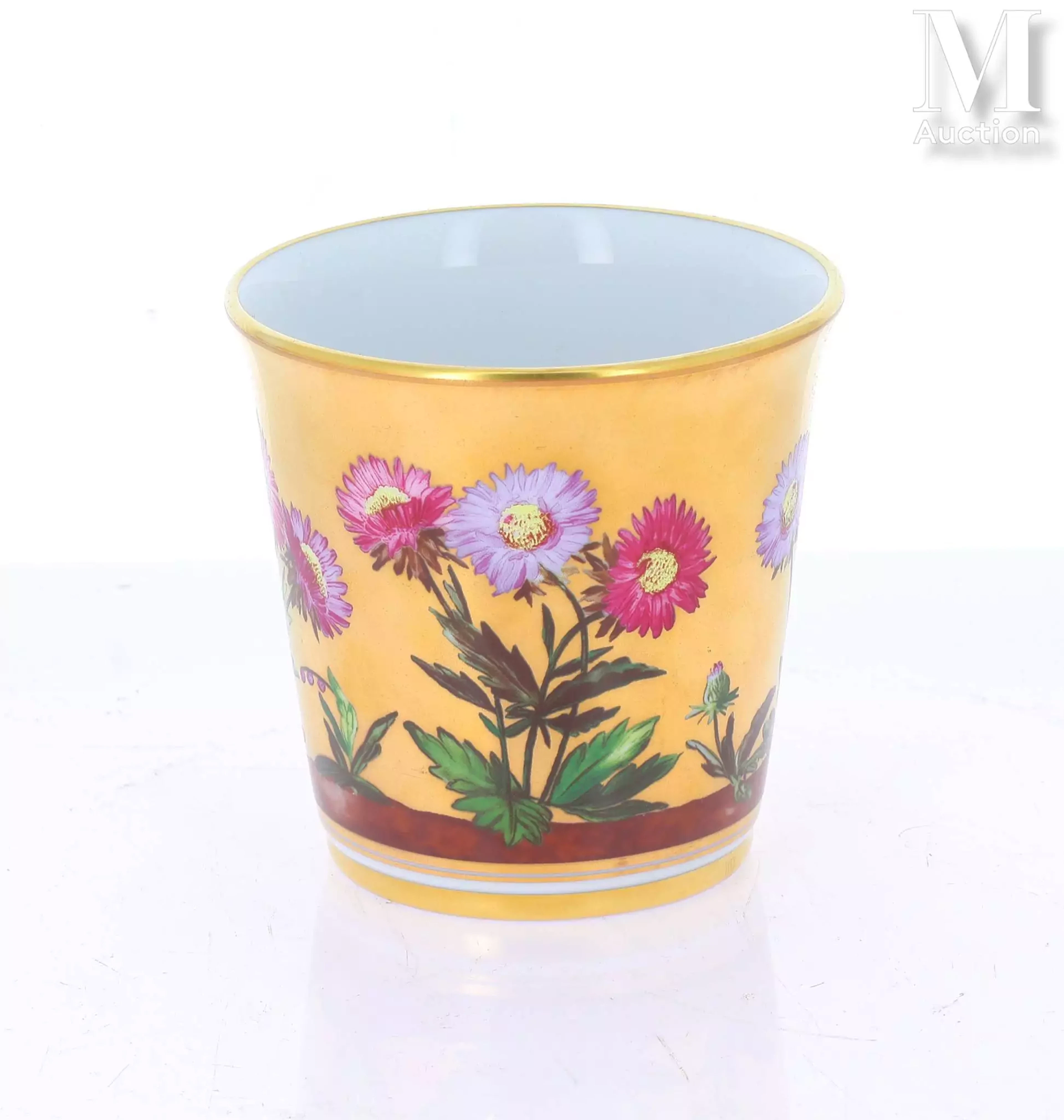 BERNARDAUD à Limoges Tasse modèle "Héloïse"
