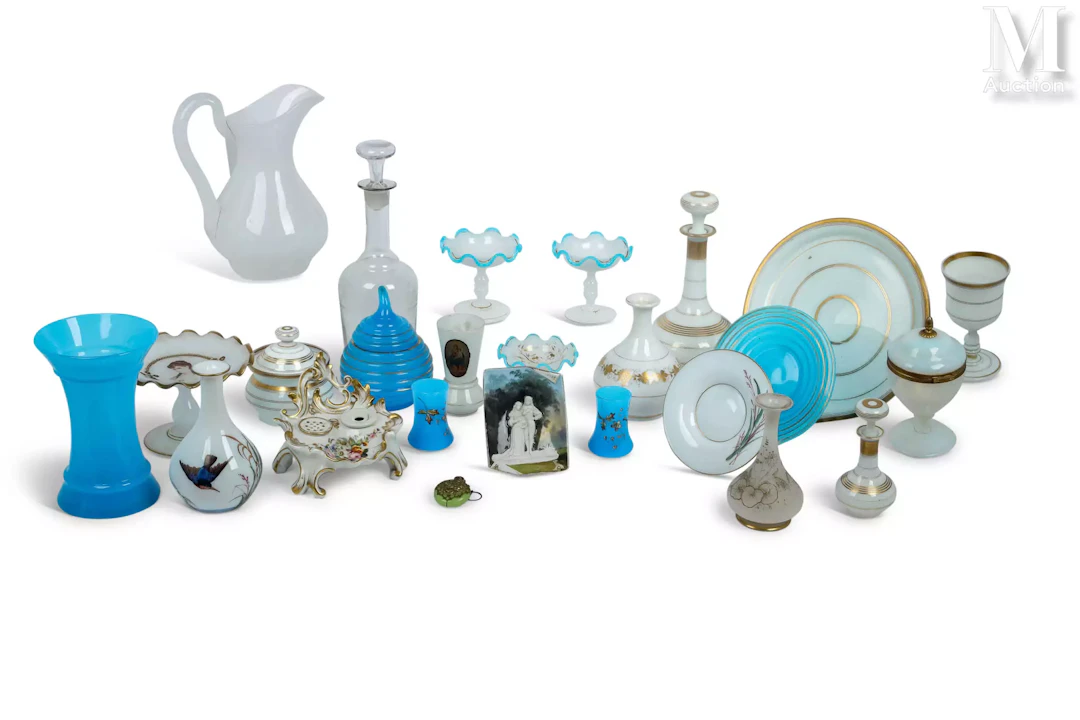MANETTE - Objets de vitrine