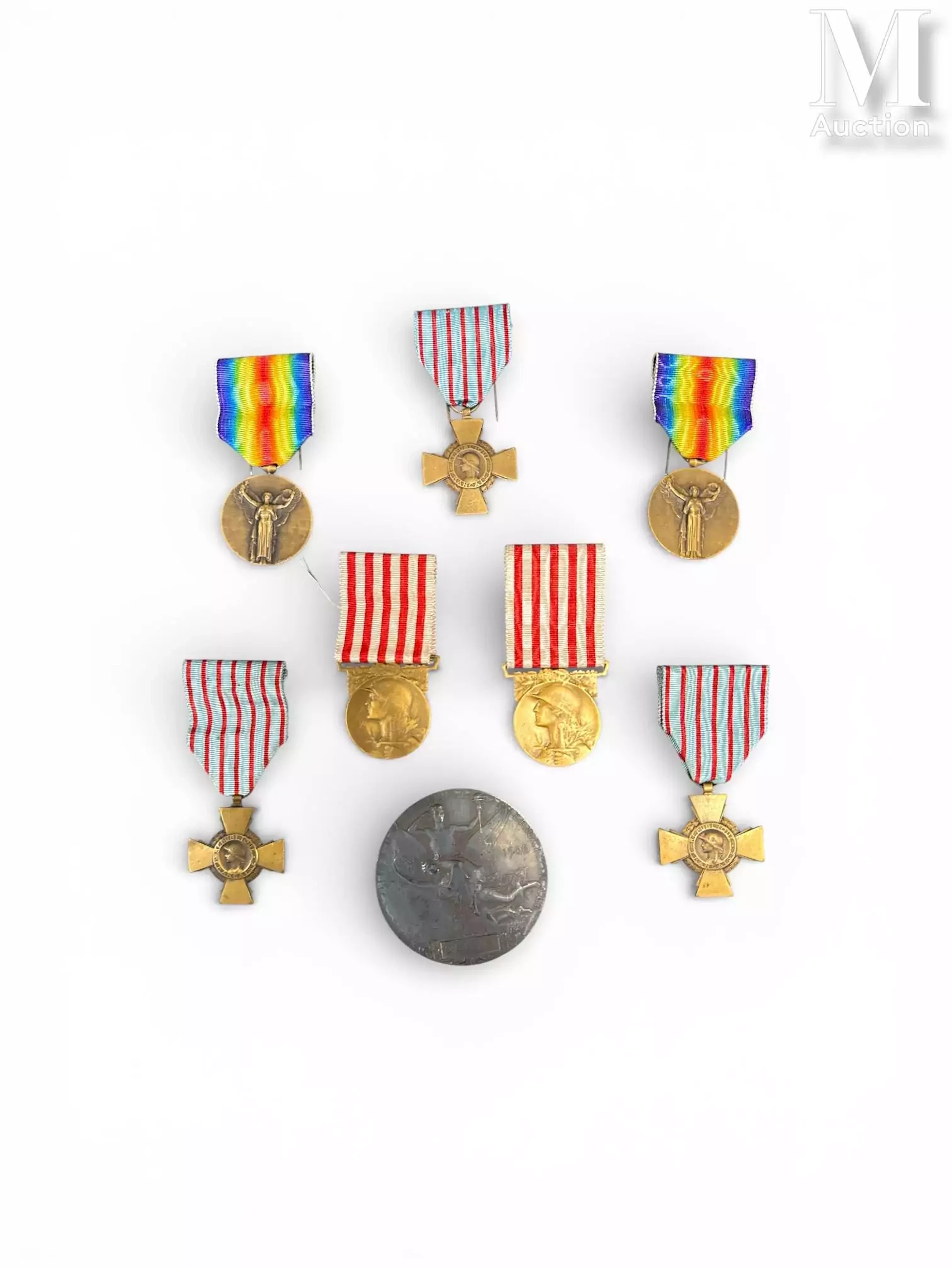 LOT de médailles et jetons