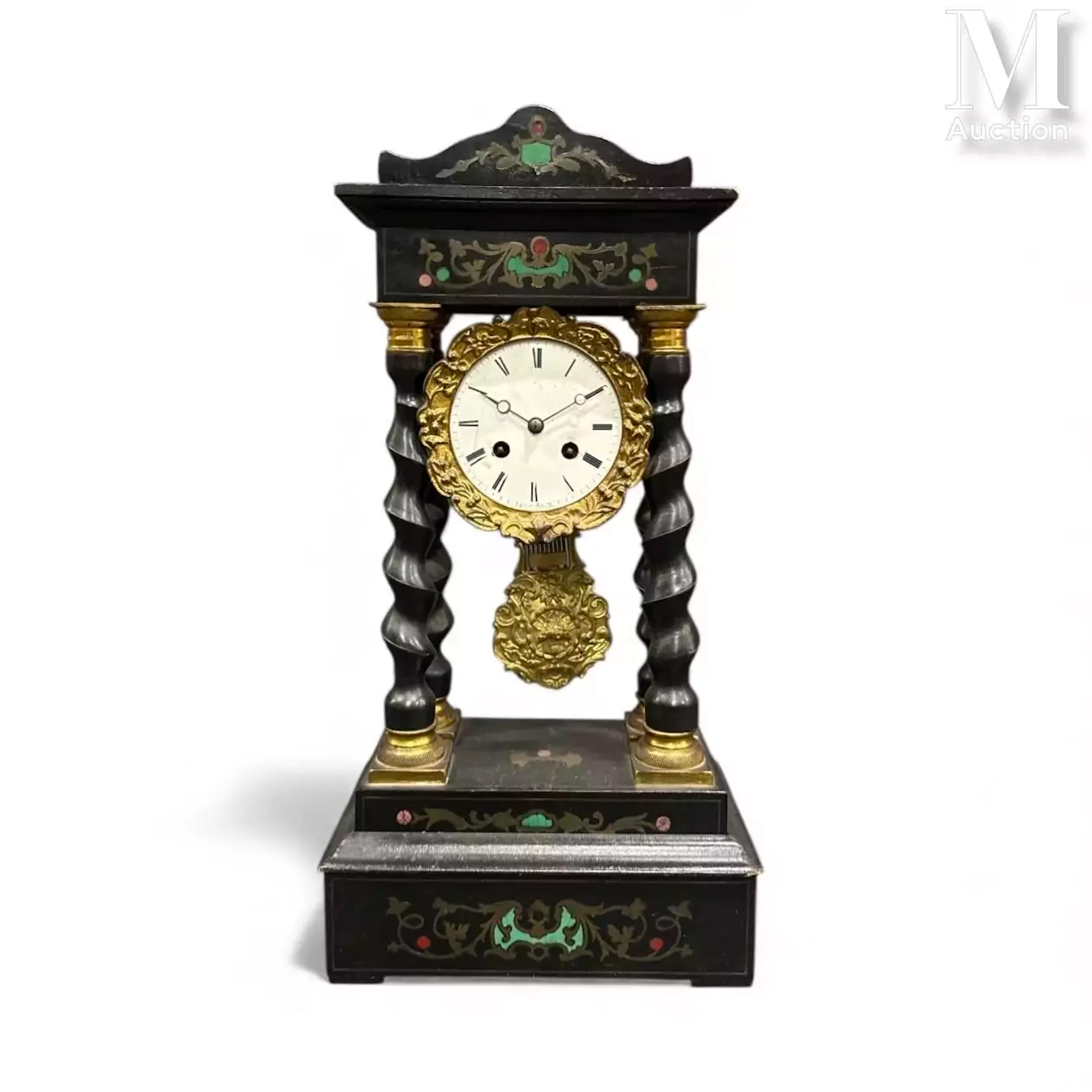 PENDULE PORTIQUE