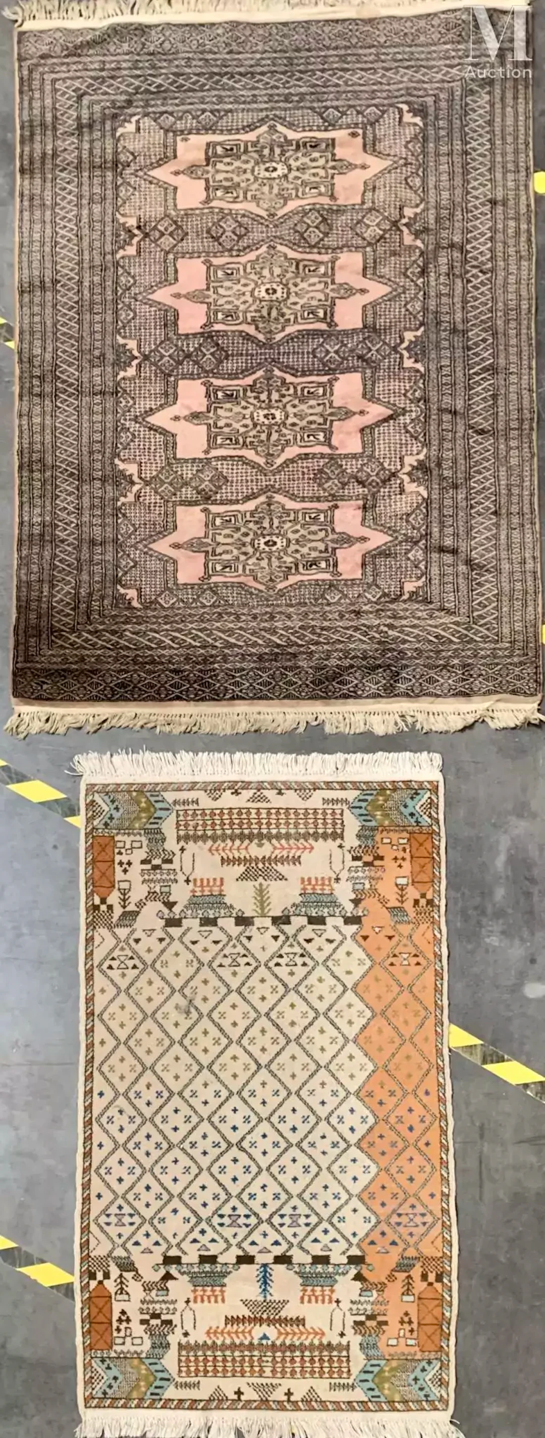 DEUX TAPIS