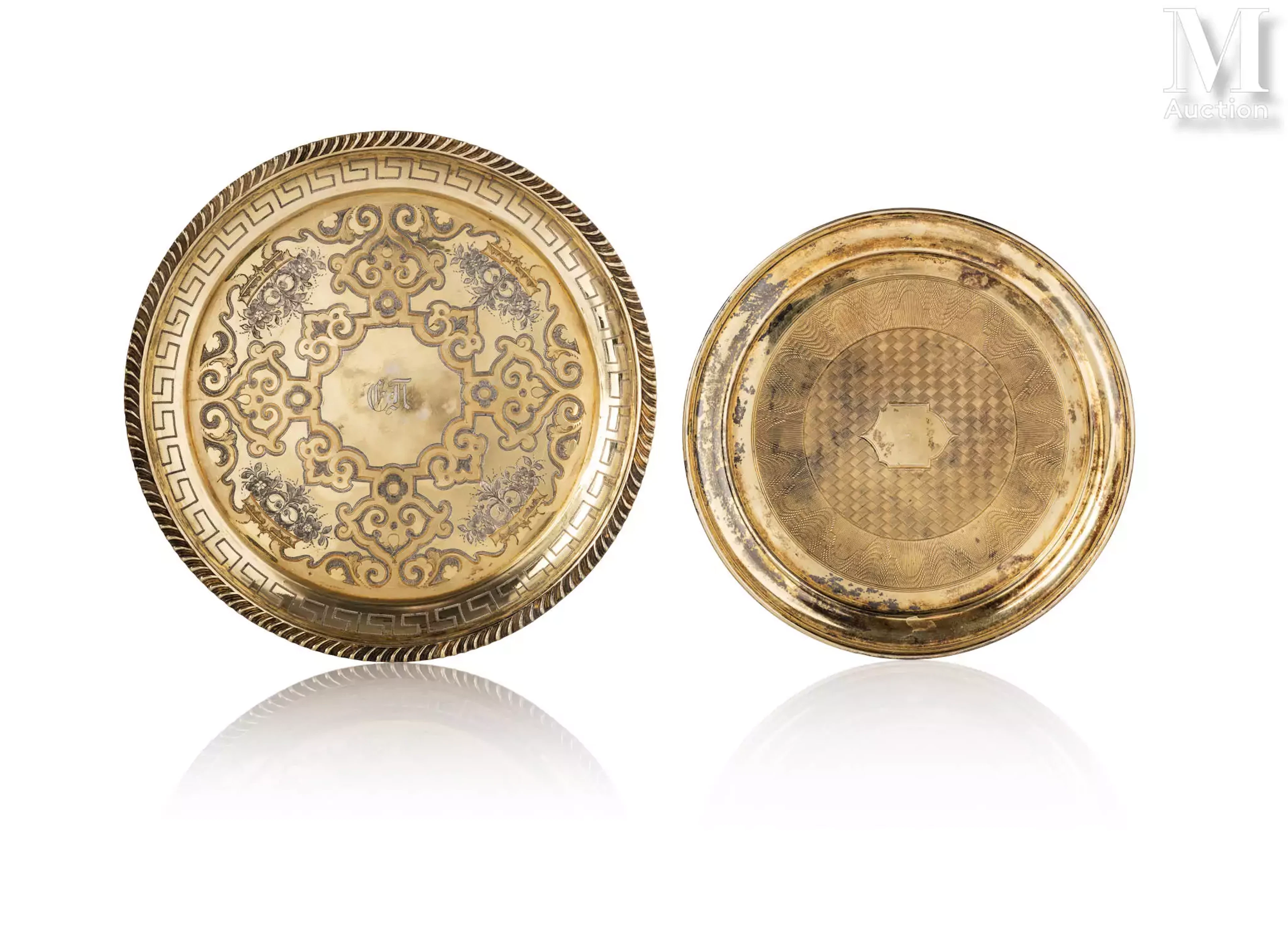 Paire de petits plateaux circulaires en vermeil 84 zolotniks