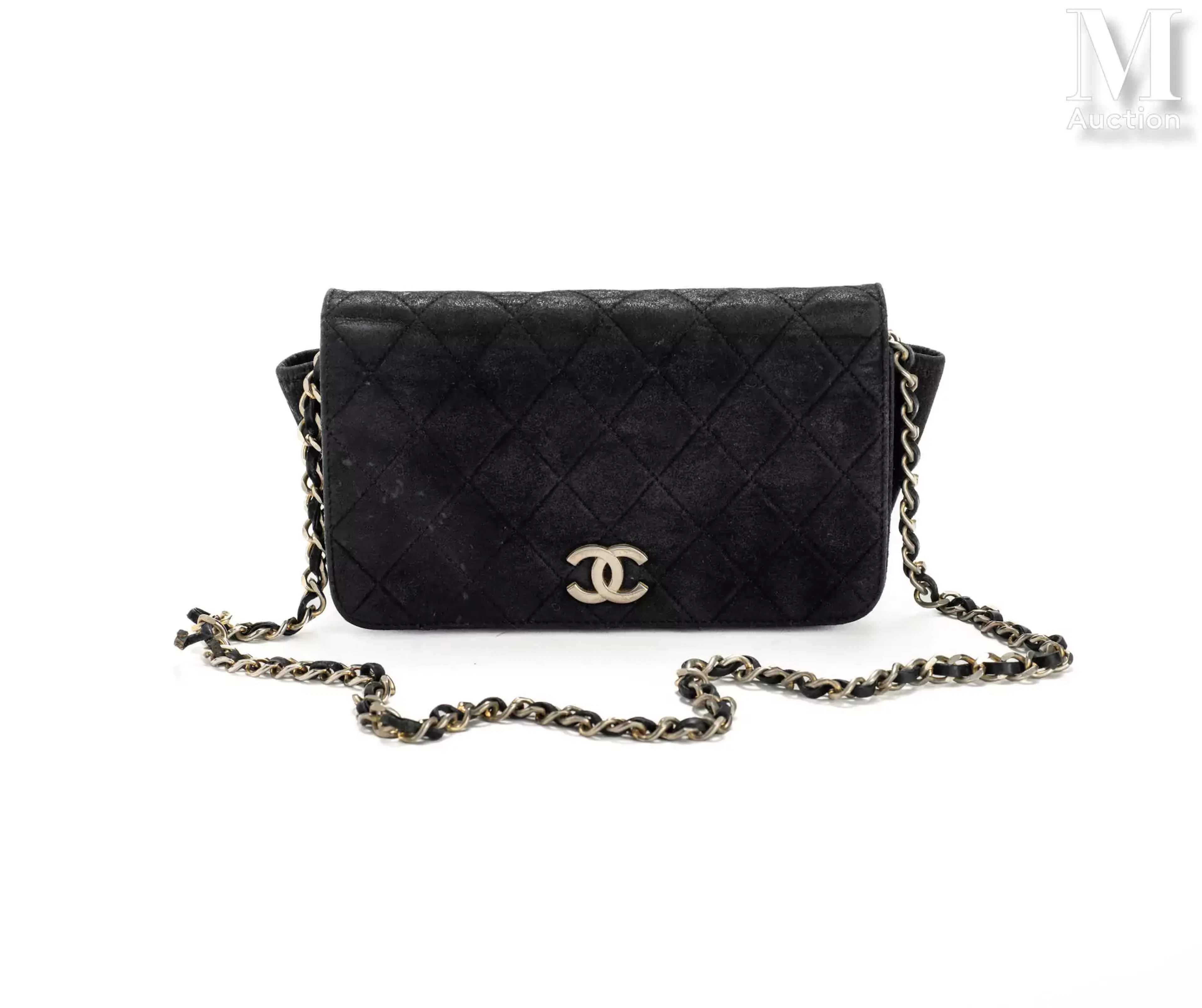 CHANEL Sac “Wallet on a chain”