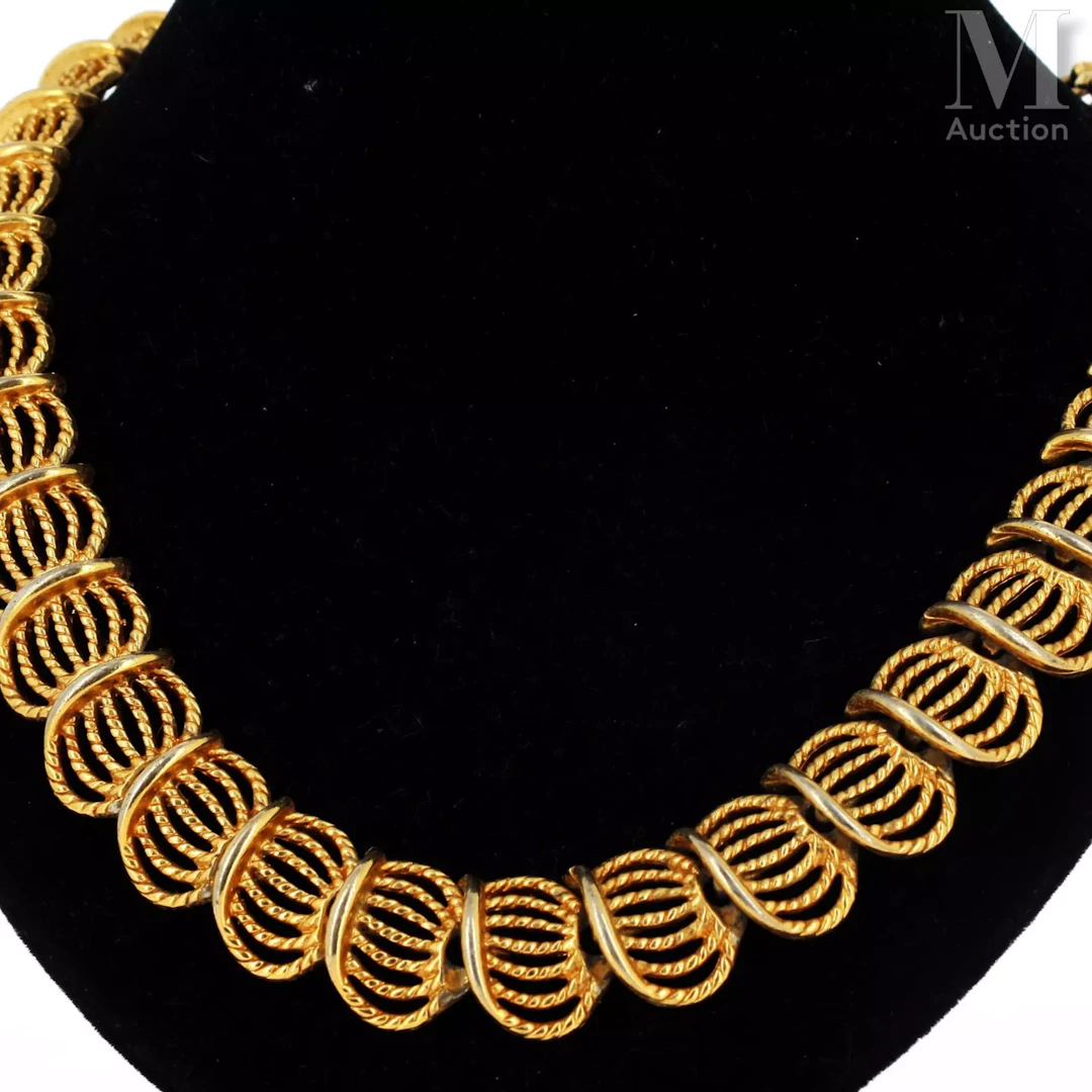 Collier