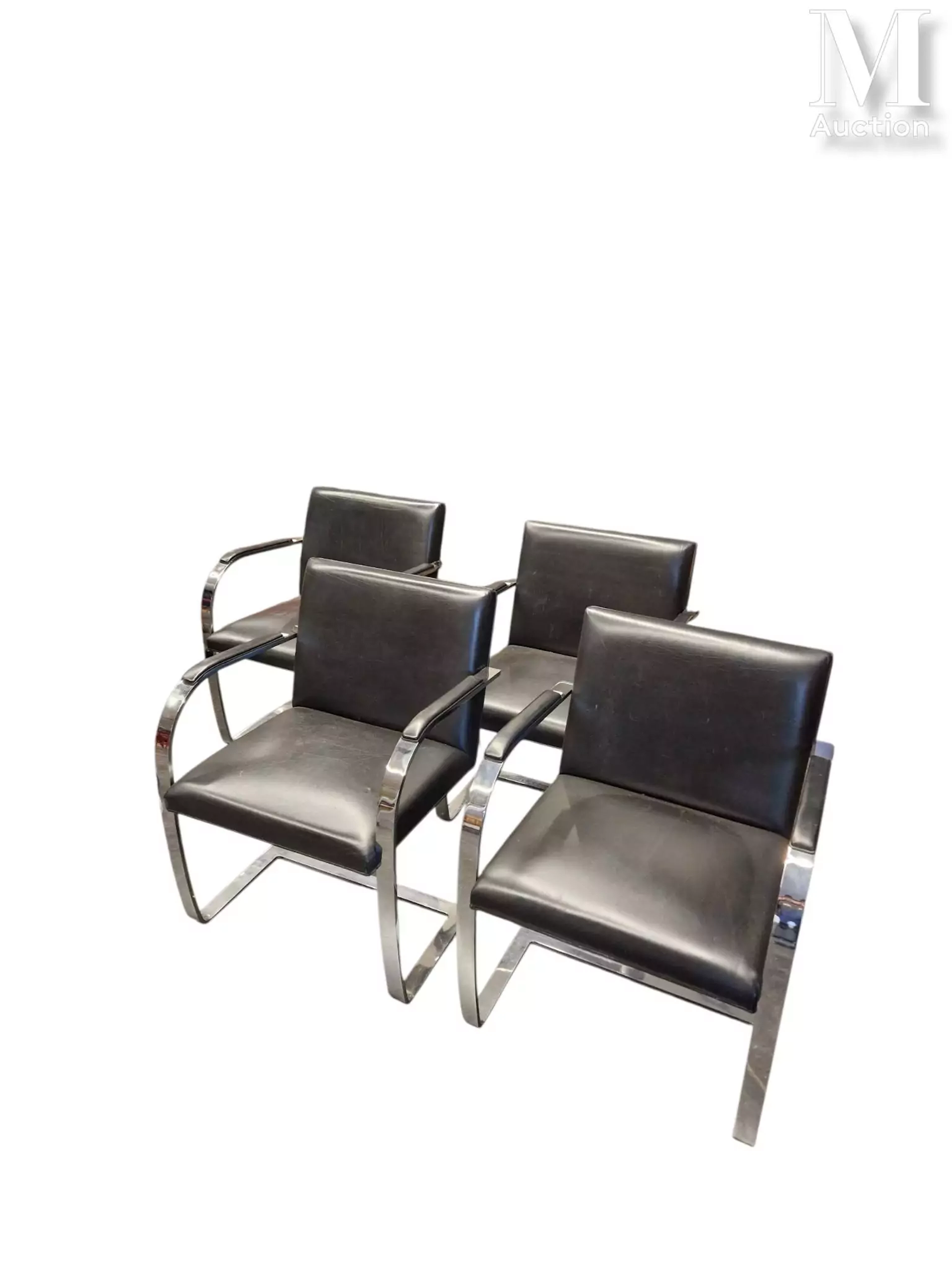 D'après Ludwig MIES VAN DER ROHE (1886-1969) Suite quatre fauteuils BRNO (1929)