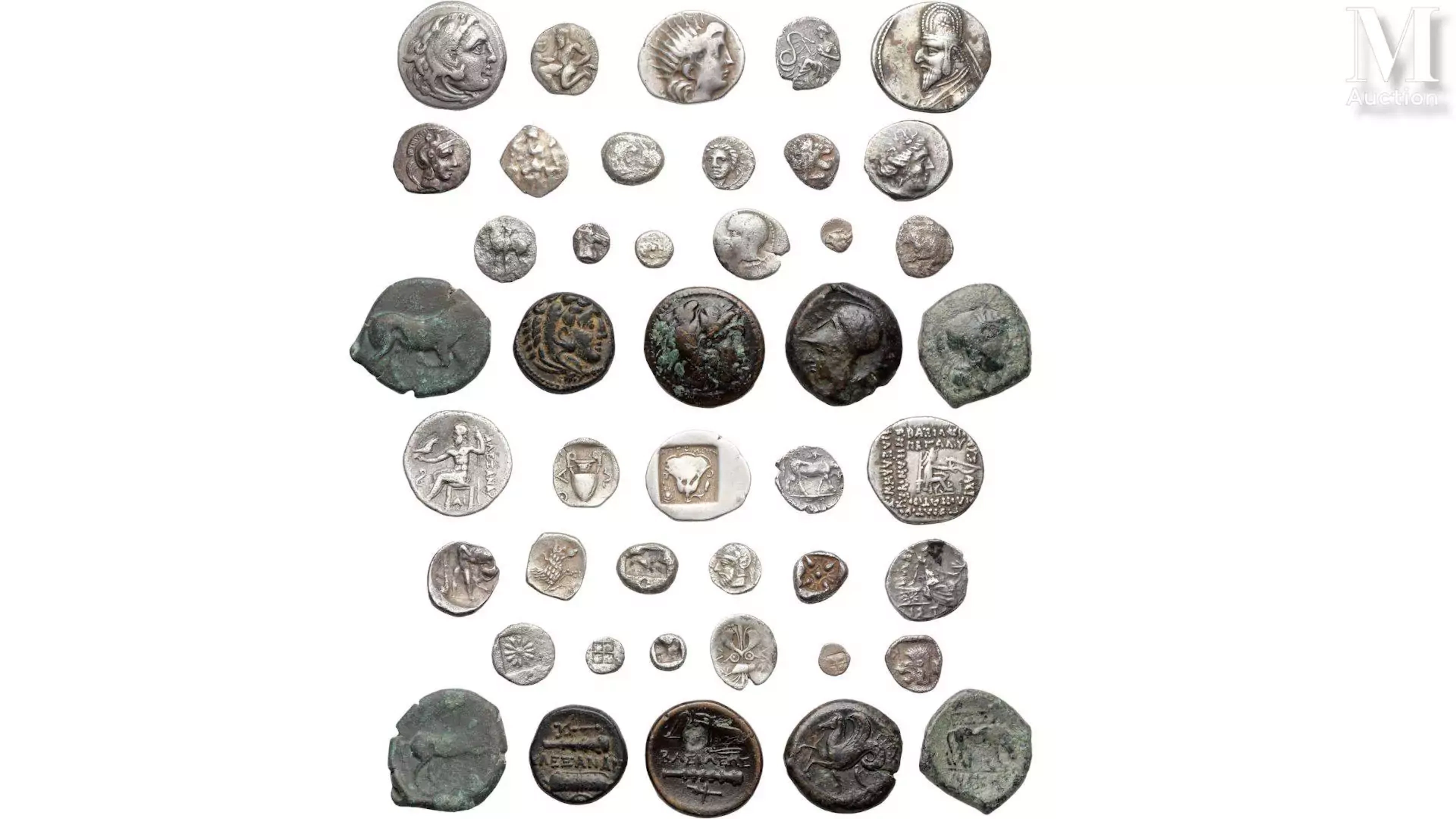 Lot de 22 monnaies divisionnaires grecques en argent et bronze :