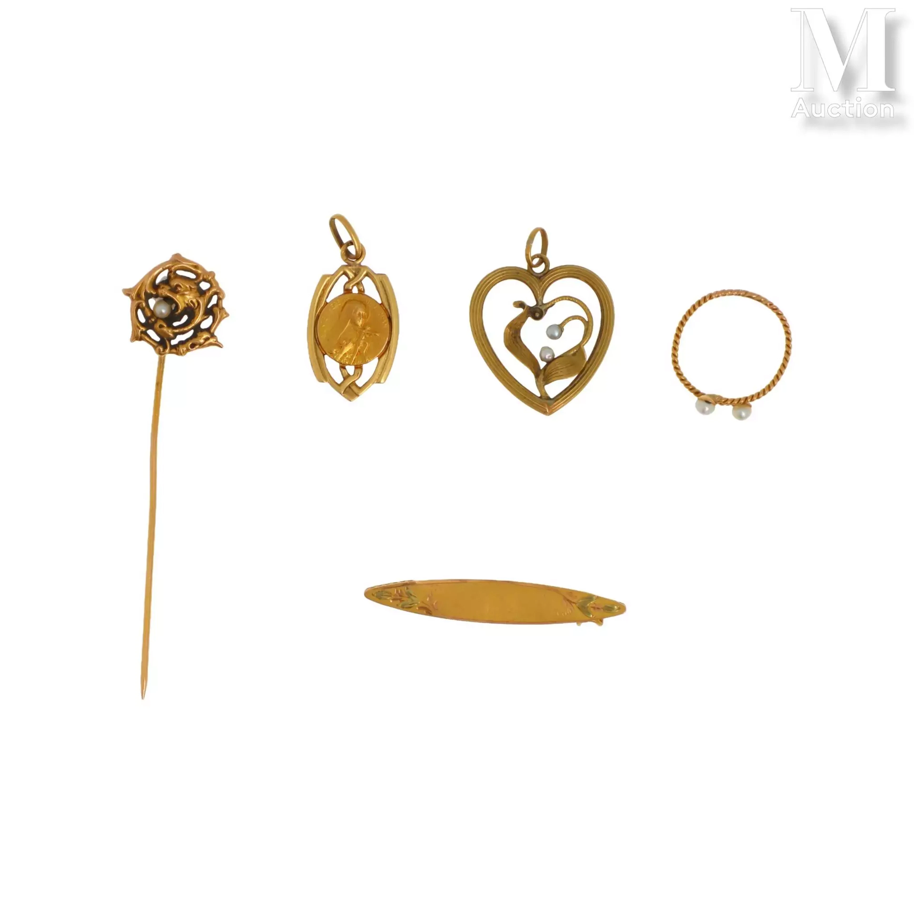 Lot de bijoux
