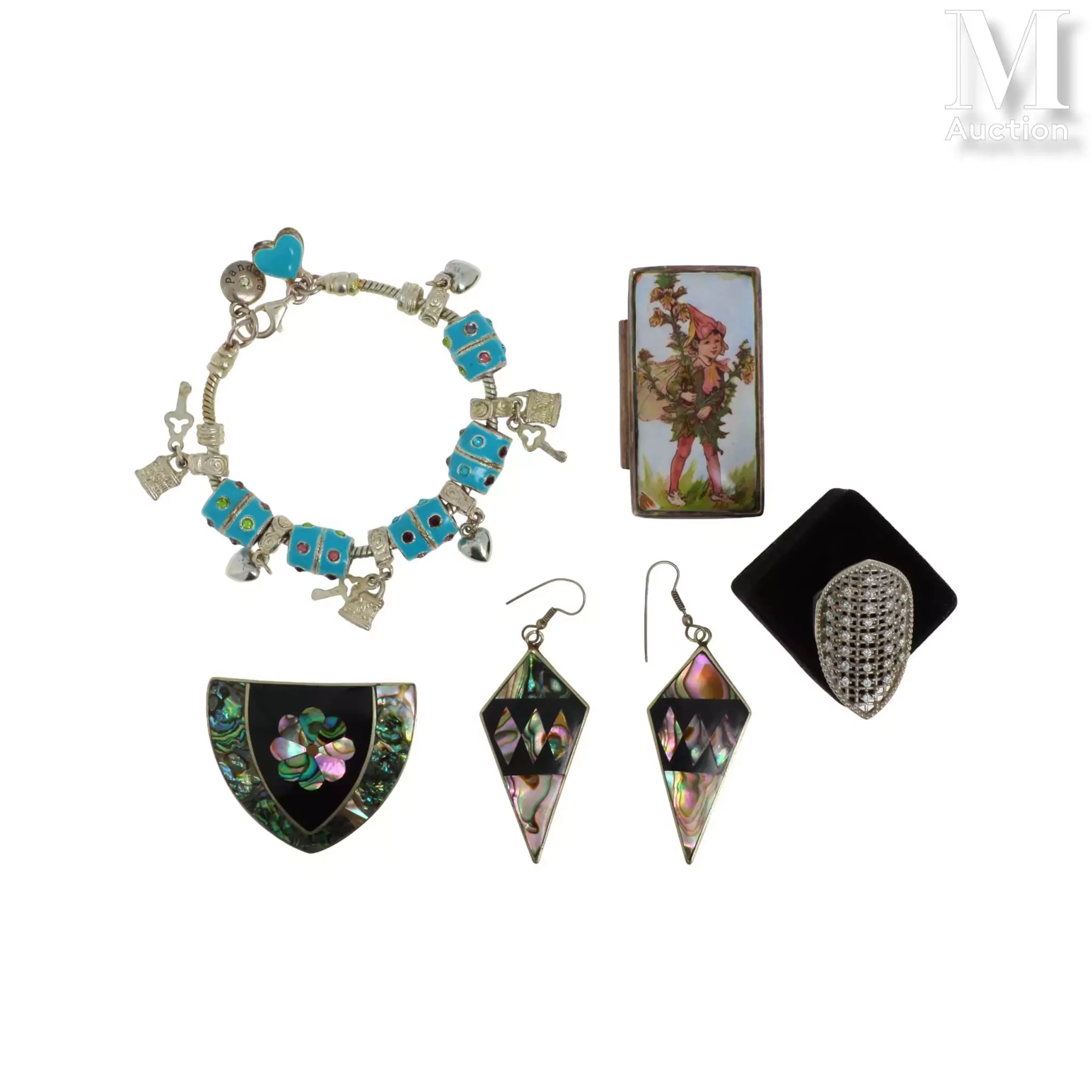 Lot de bijoux fantaisie