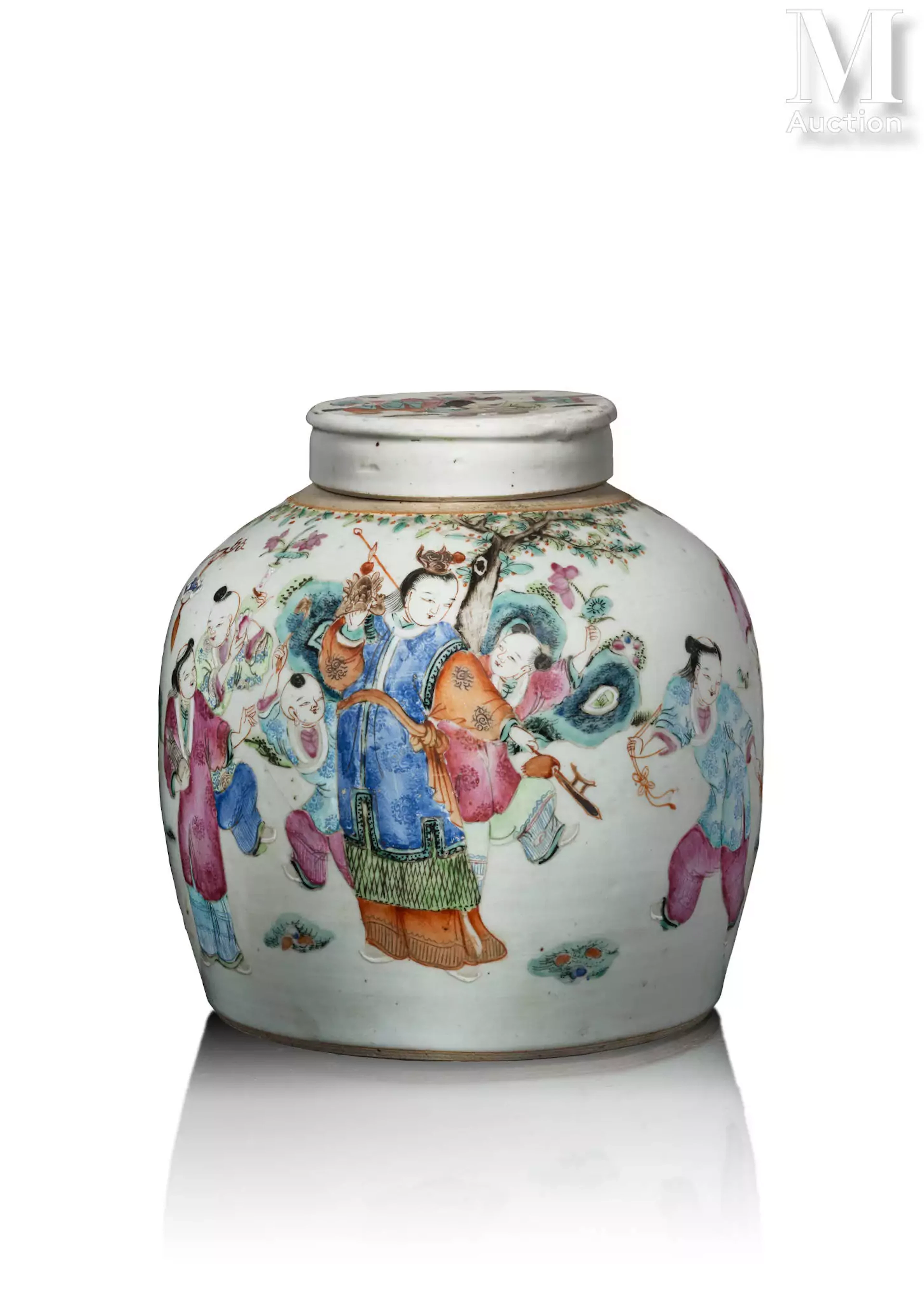 CHINE, XIXe siècle Pot à gingembre en porcelaine