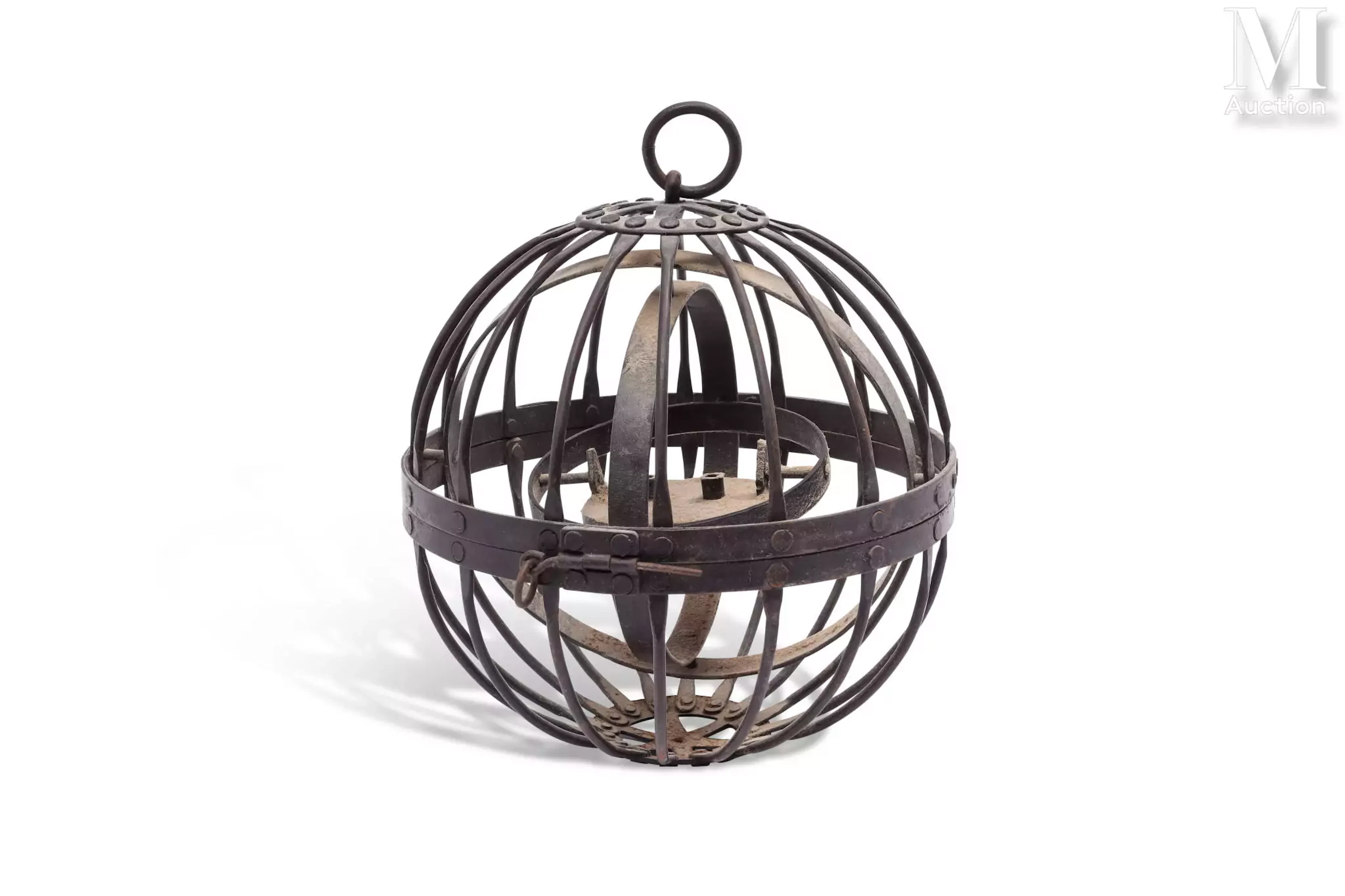 Lampe à huile circulaire en fer forgé XIXeme