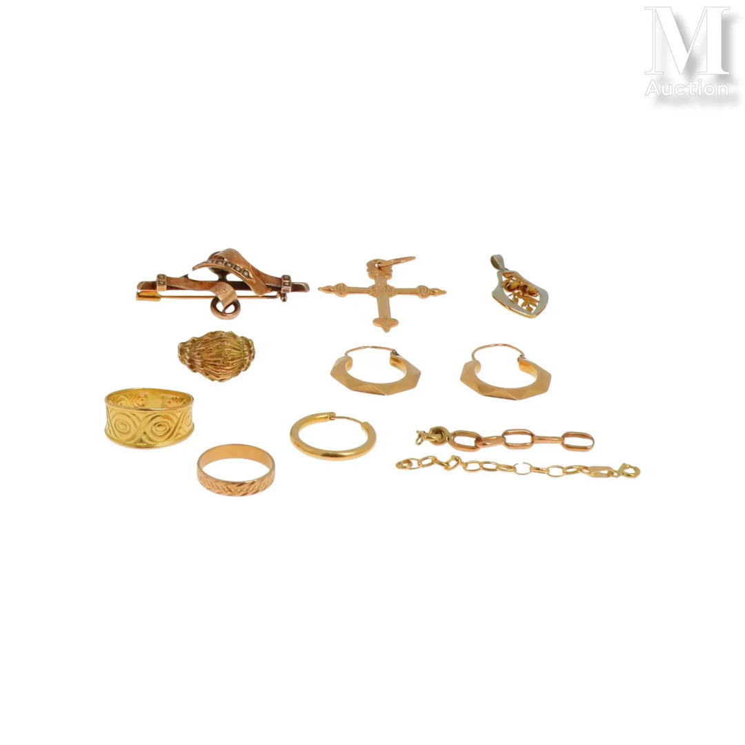 Lot de bijoux