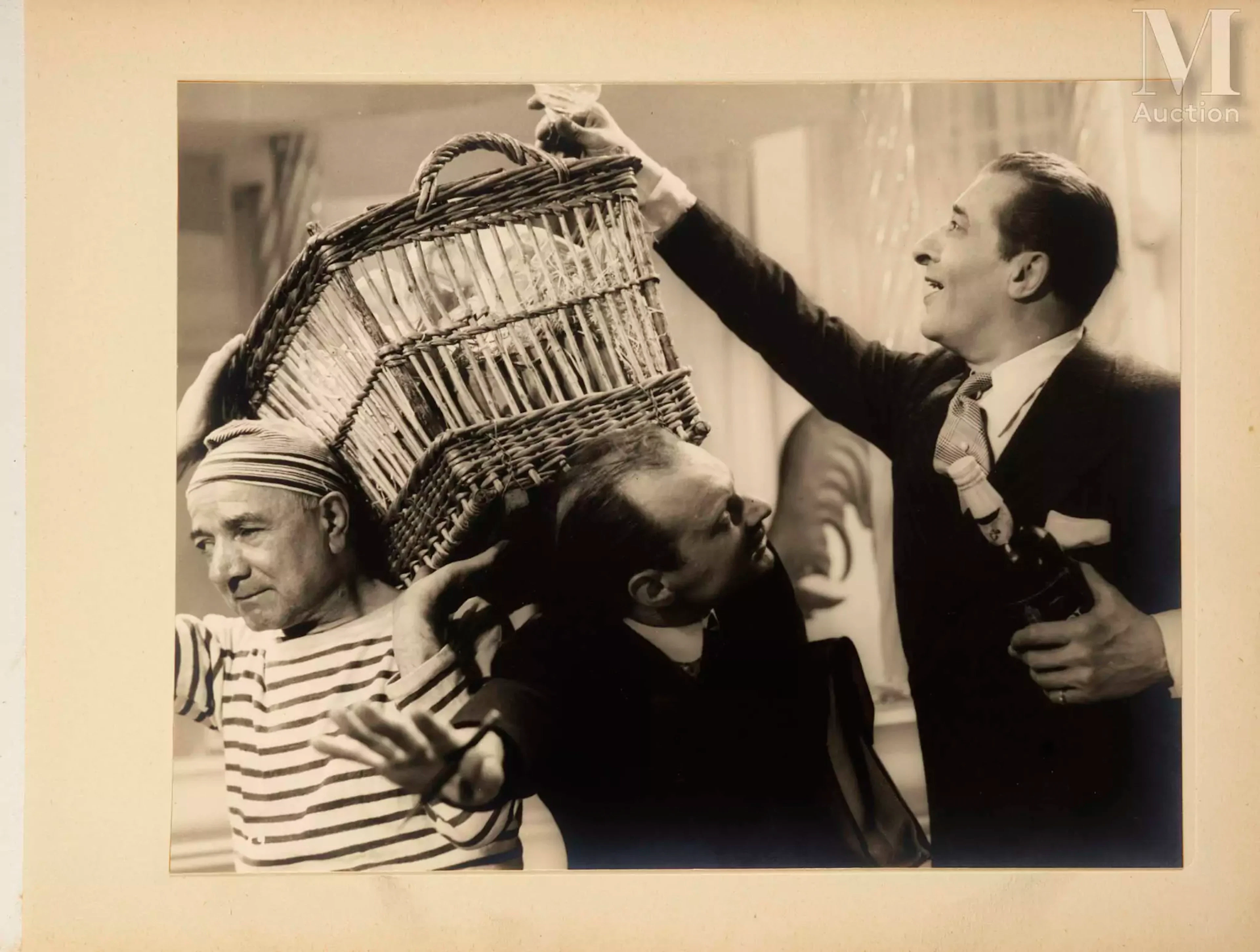 AVENTURE À PARIS Album de production "ACE" du film de Marc Allégret, 1936
