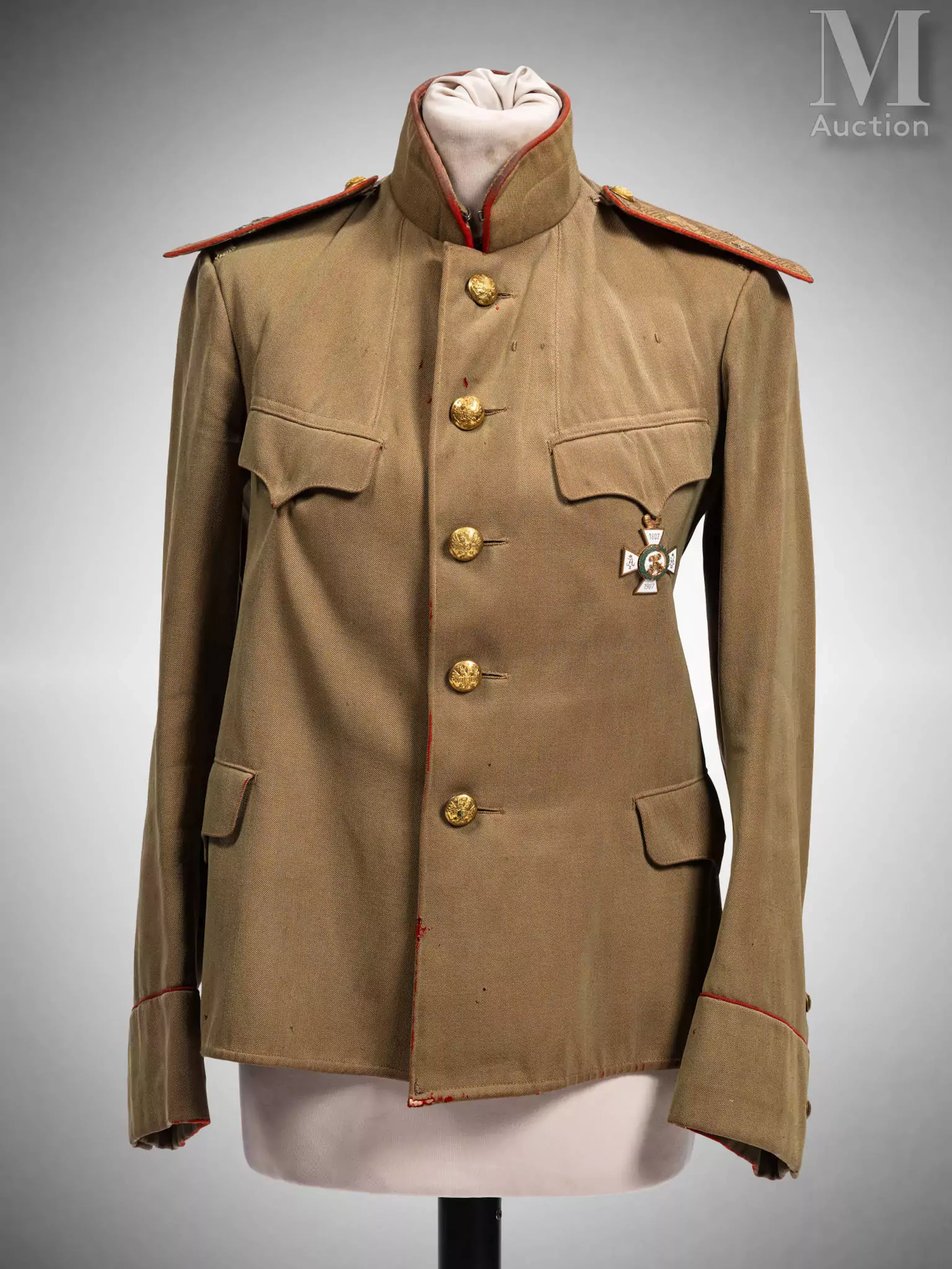 Vareuse d'été (kittel) de général servant dans un État-major (1914-1917).