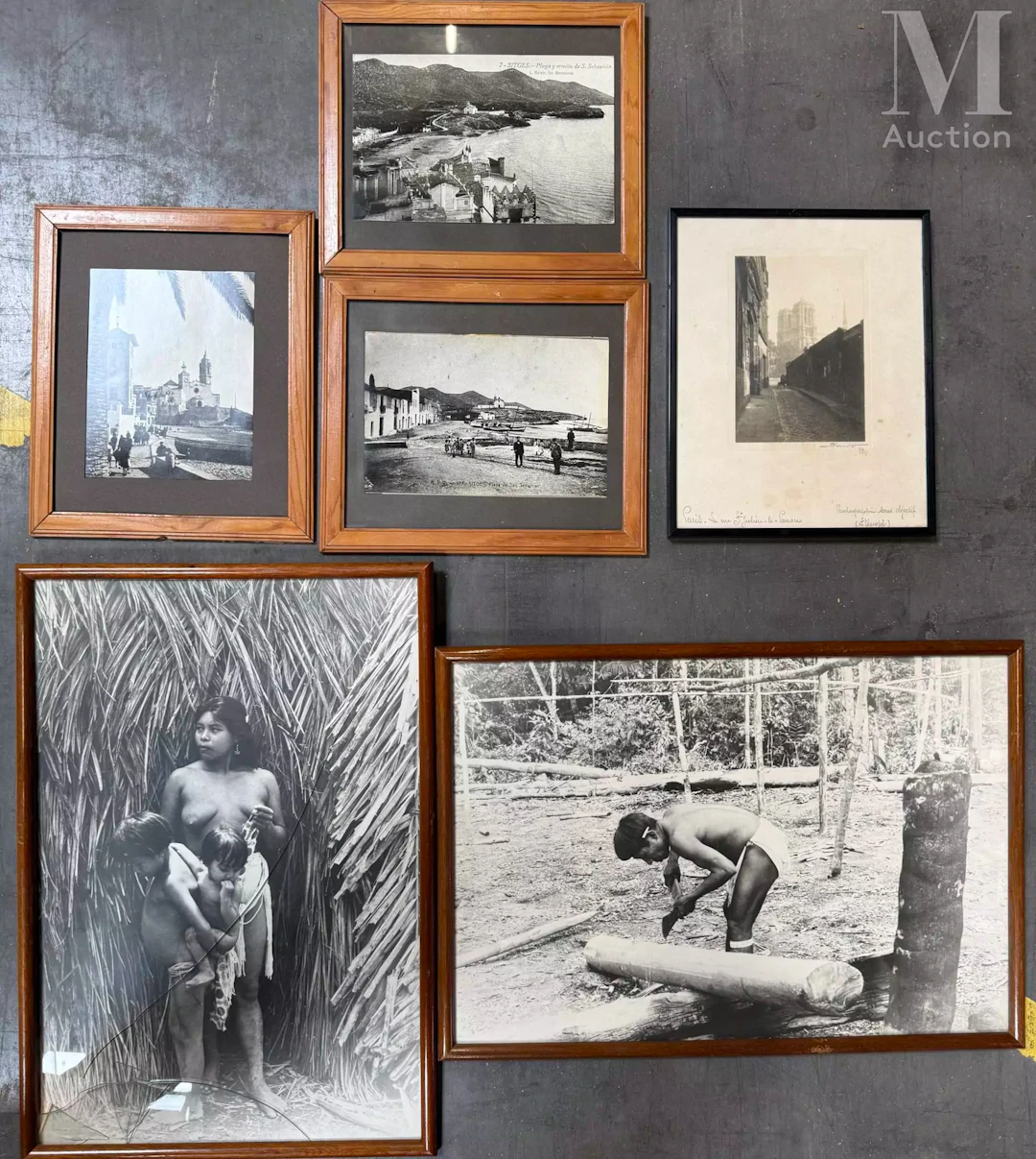 MANNETTE à thématique pièces encadrées et photographies: