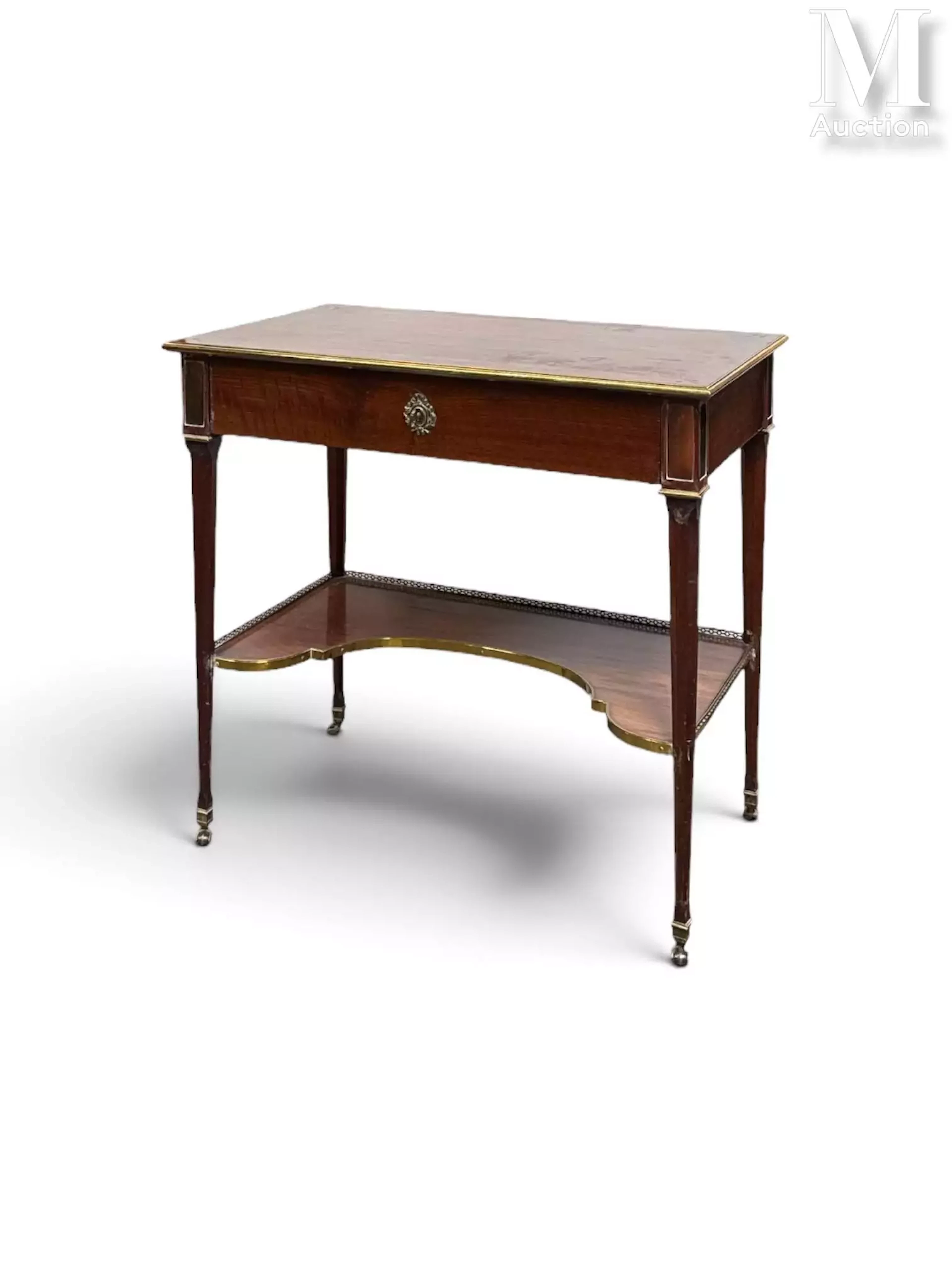 BUREAU DE DAME