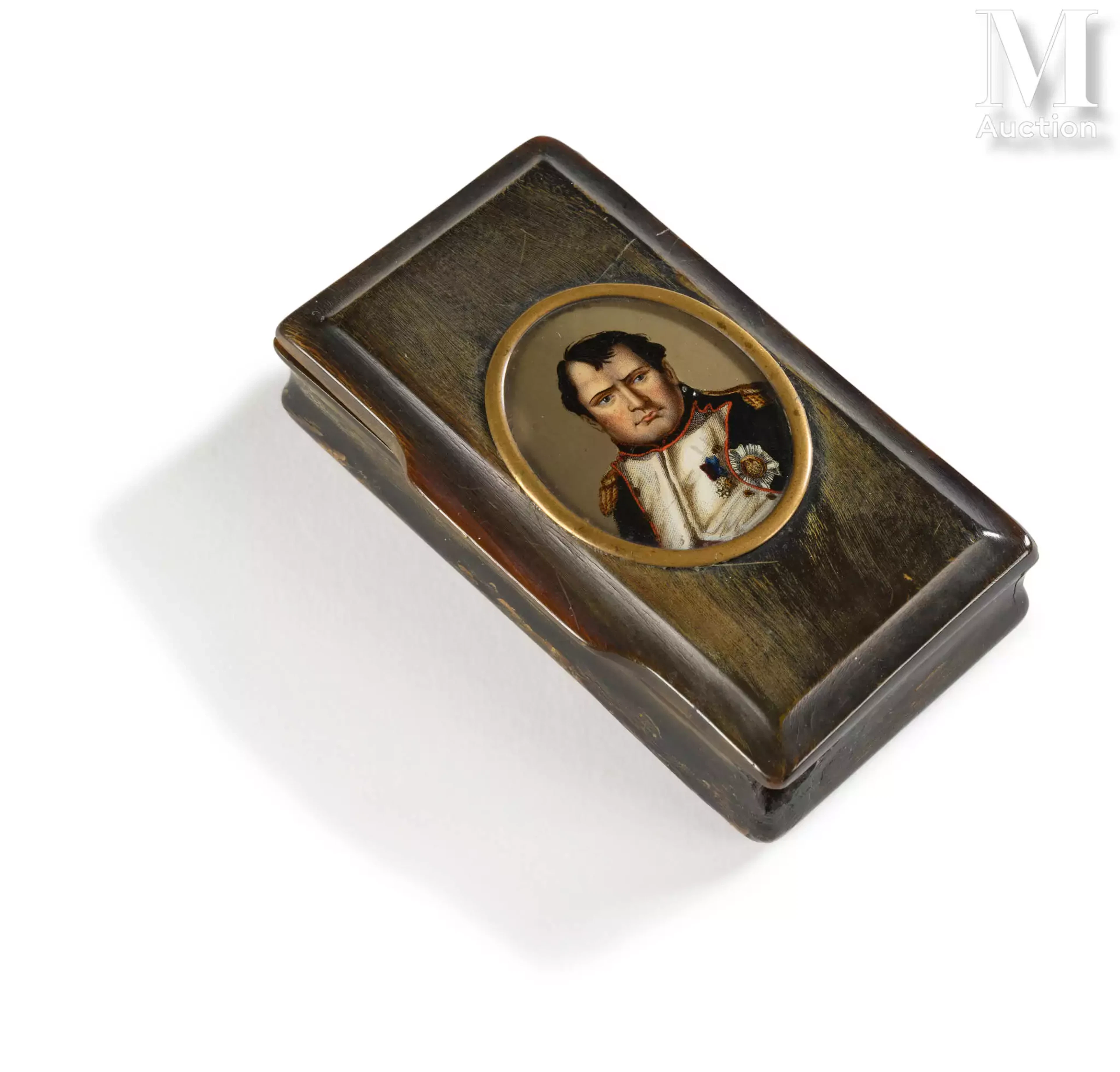L’Empereur Napoléon, France, vers 1840 Tabatière ou boite en corne;