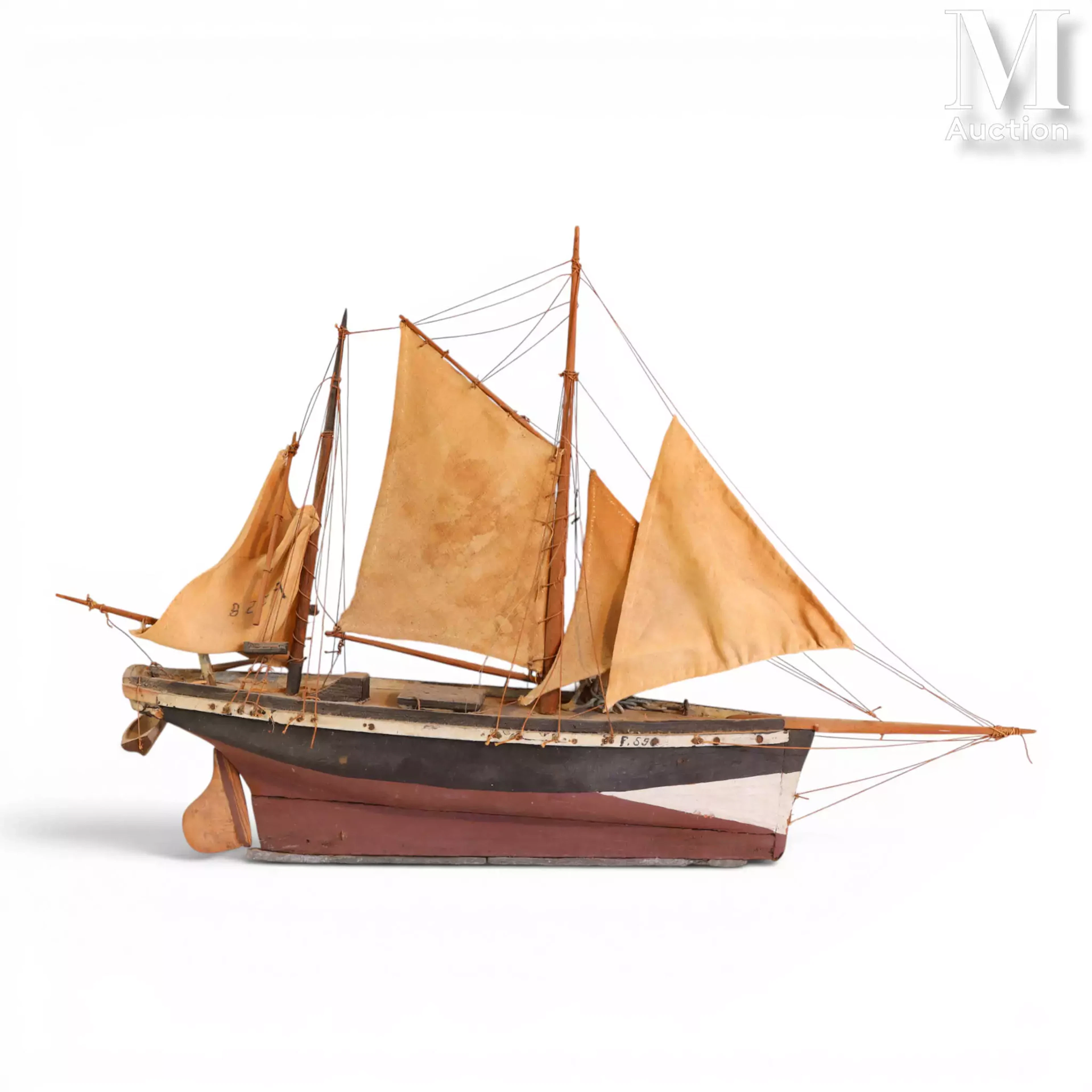 Maquette de bateau à voile