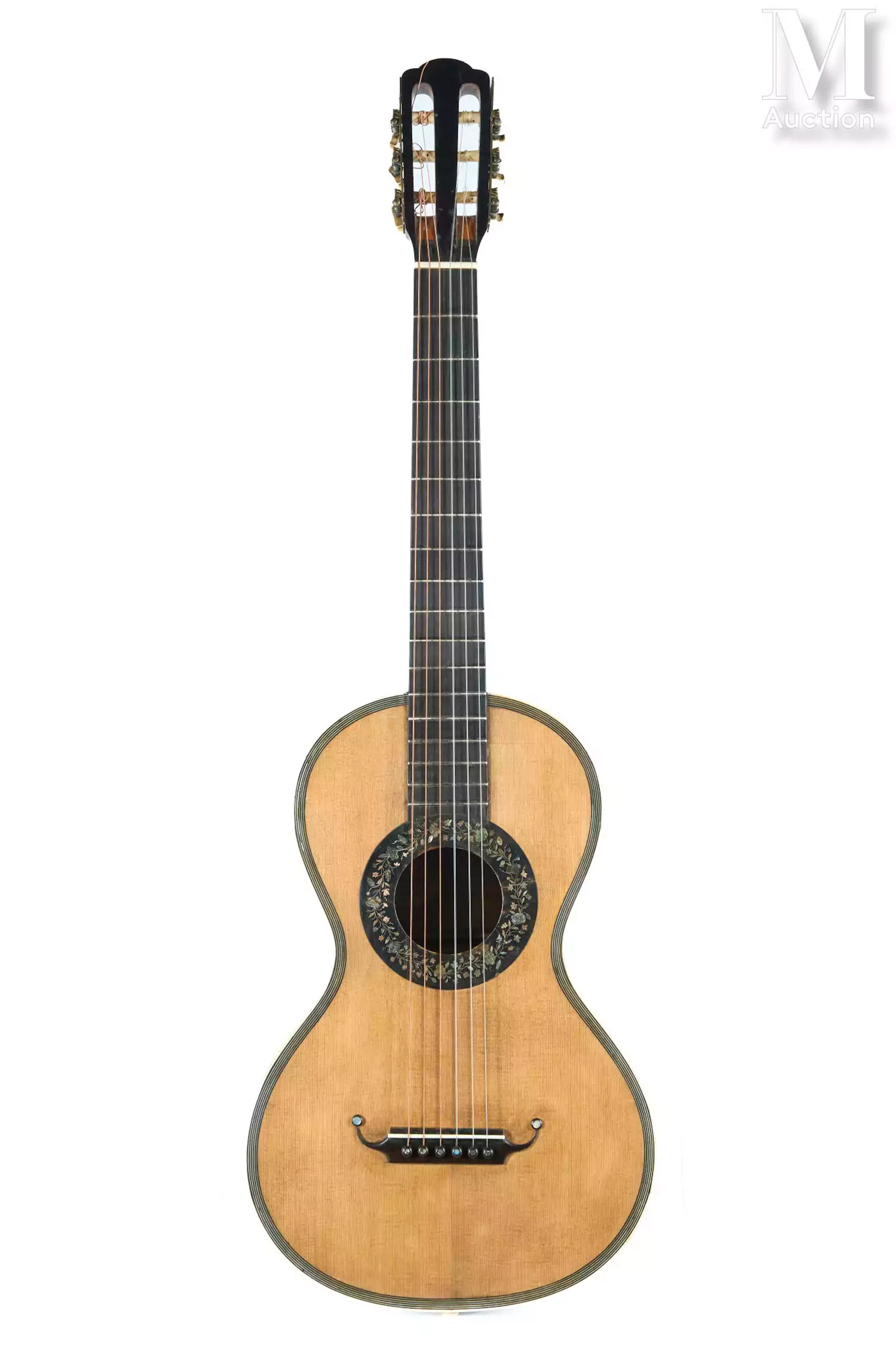 Guitare romantique VALENCE CHEVRIER