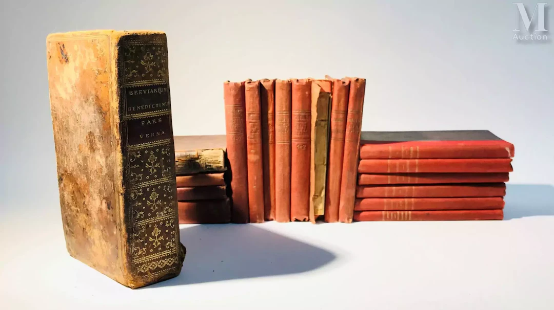 Ensemble de livres reliures cuir du XIXème siècle et un du XVIIIème