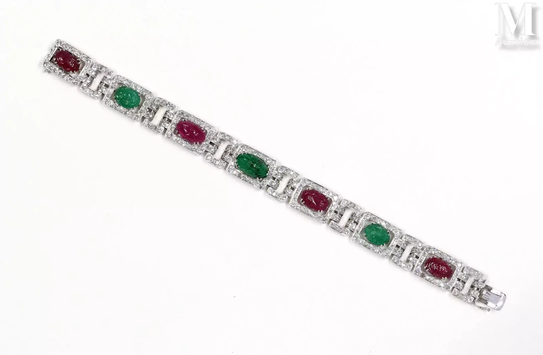 CHAUMET