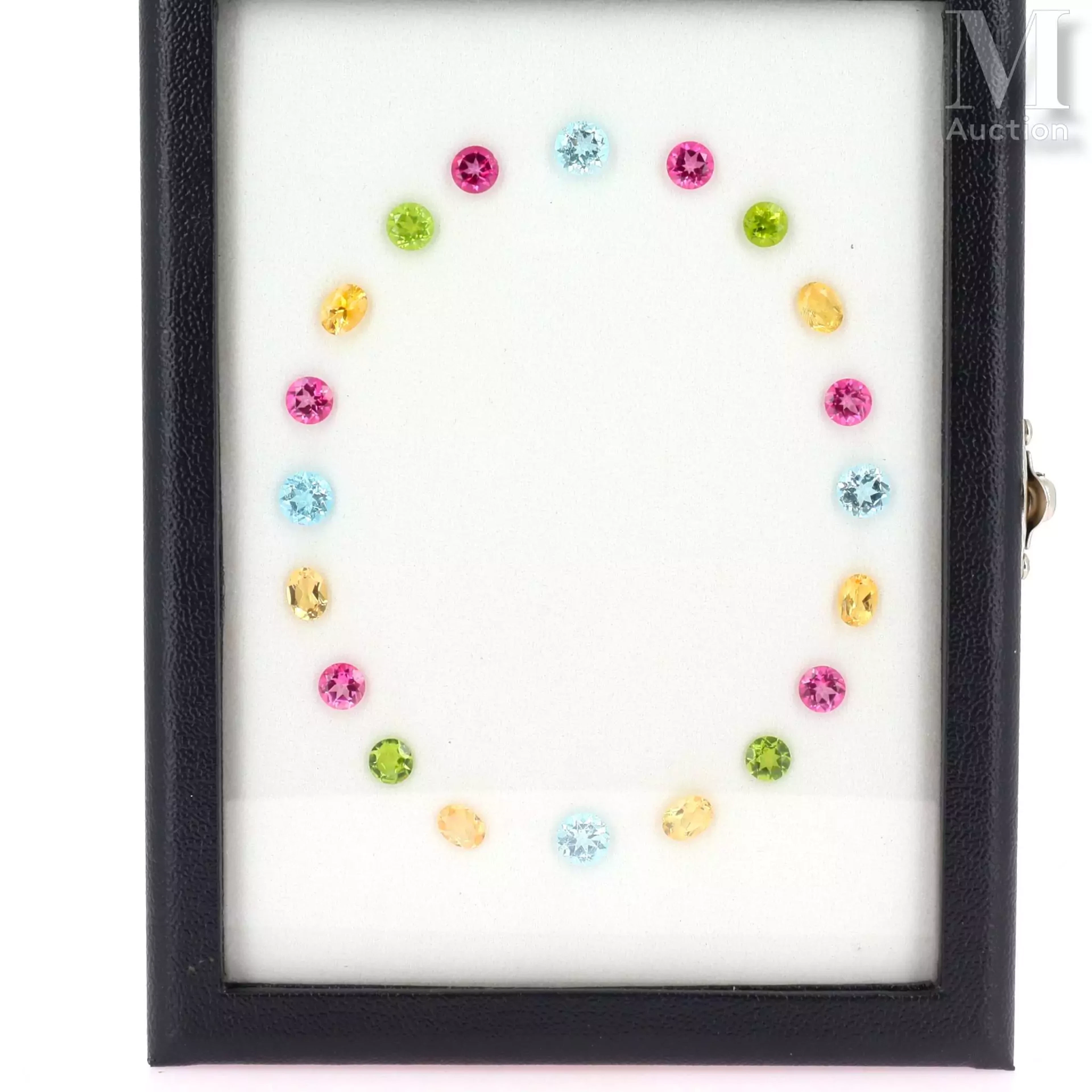 Arrangement de pierres de couleurs