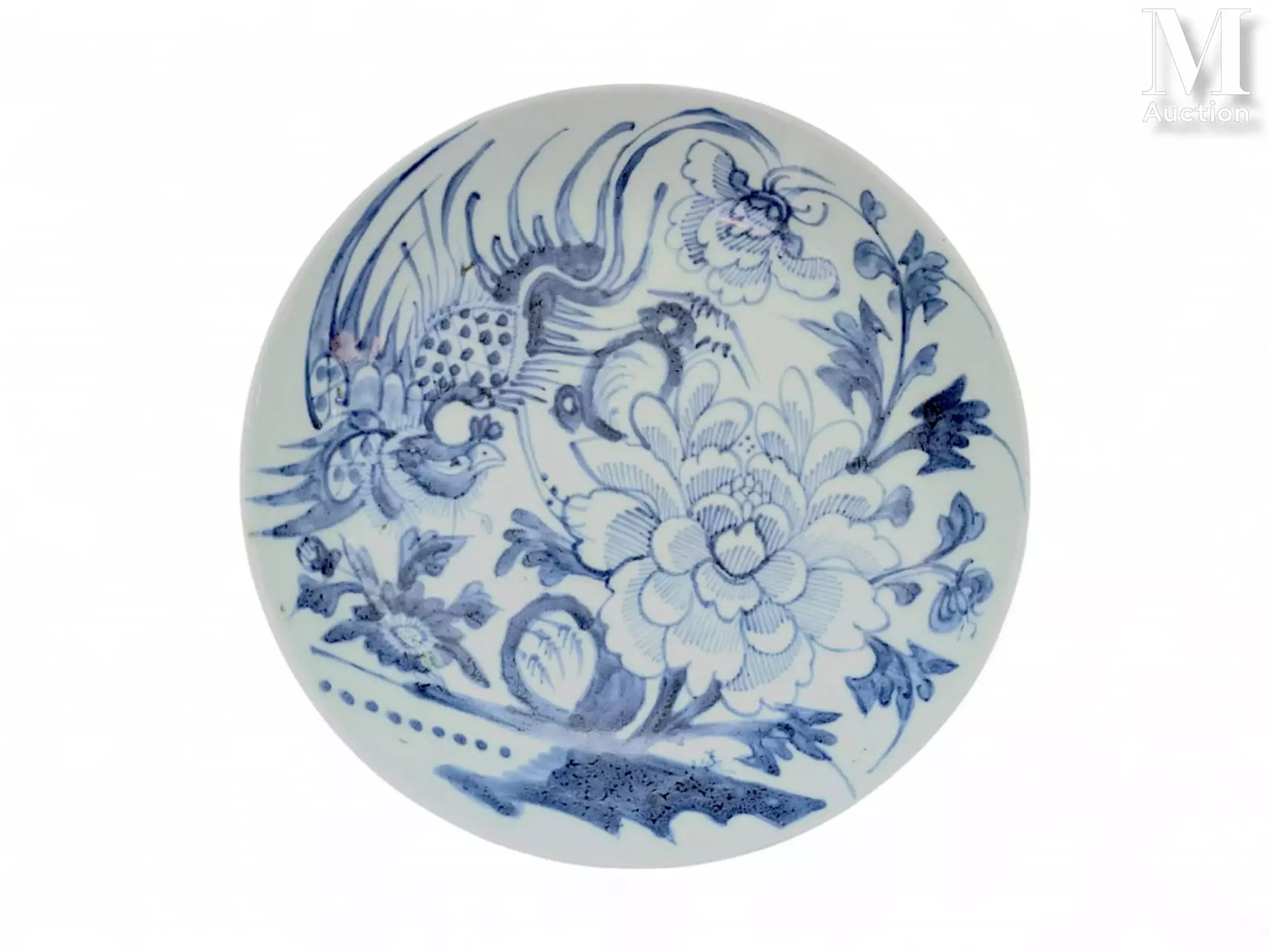 CHINE, XIXe siècle Assiette en porcelaine bleu et blanc