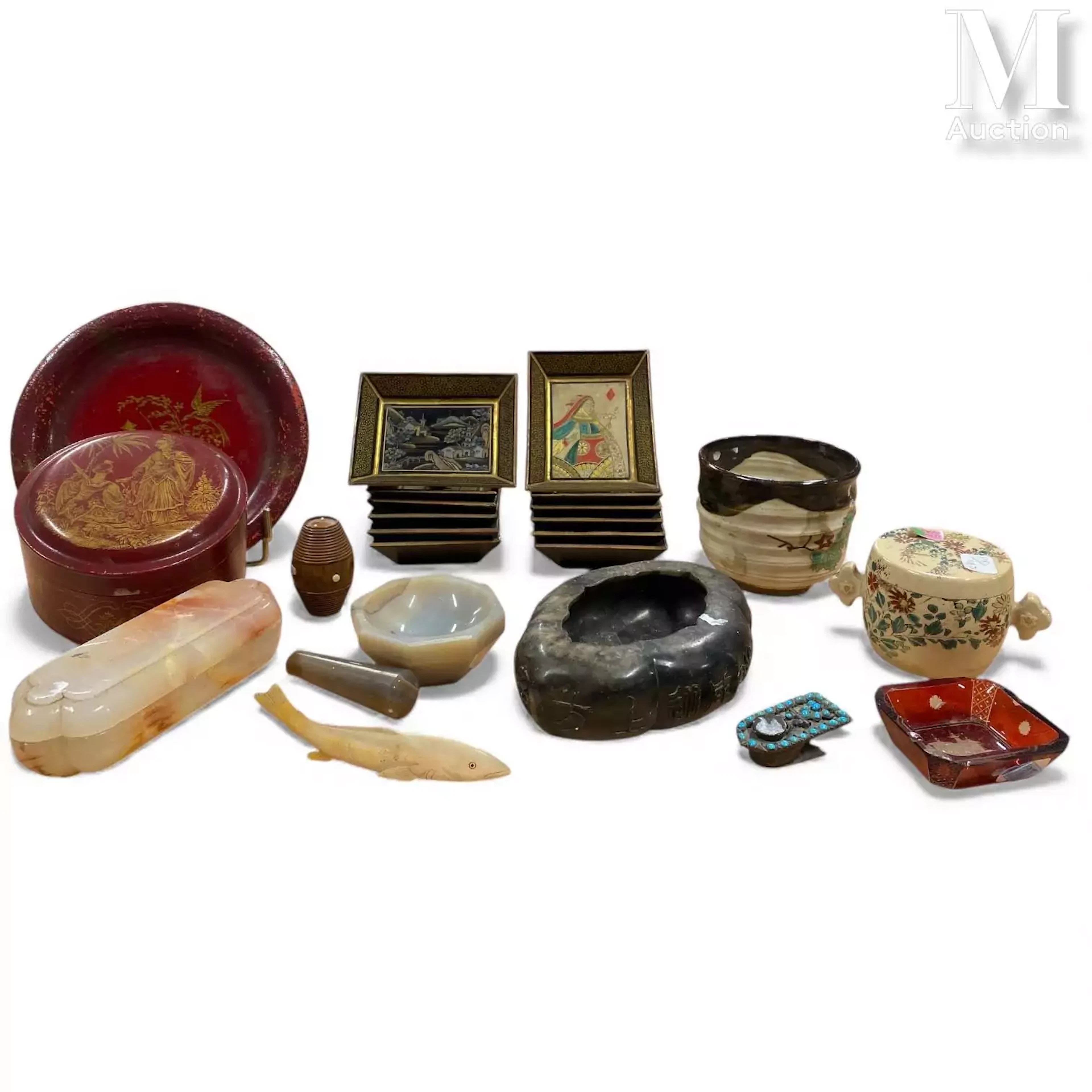 MANETTE d'objets asiatiques et divers