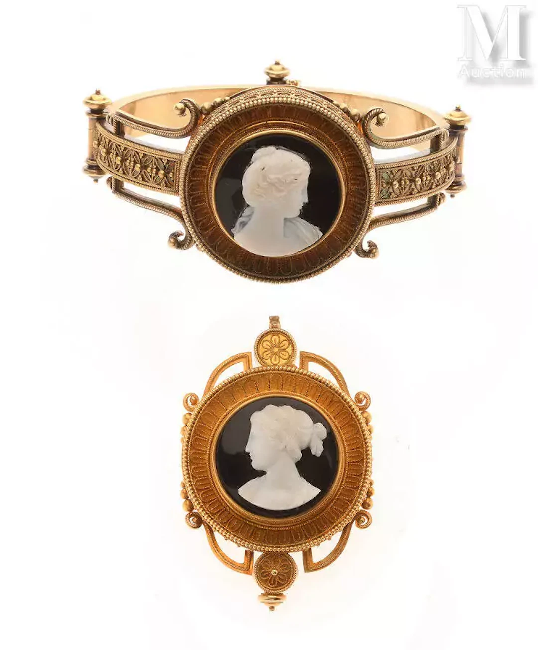 PARURE DE CAMÉES